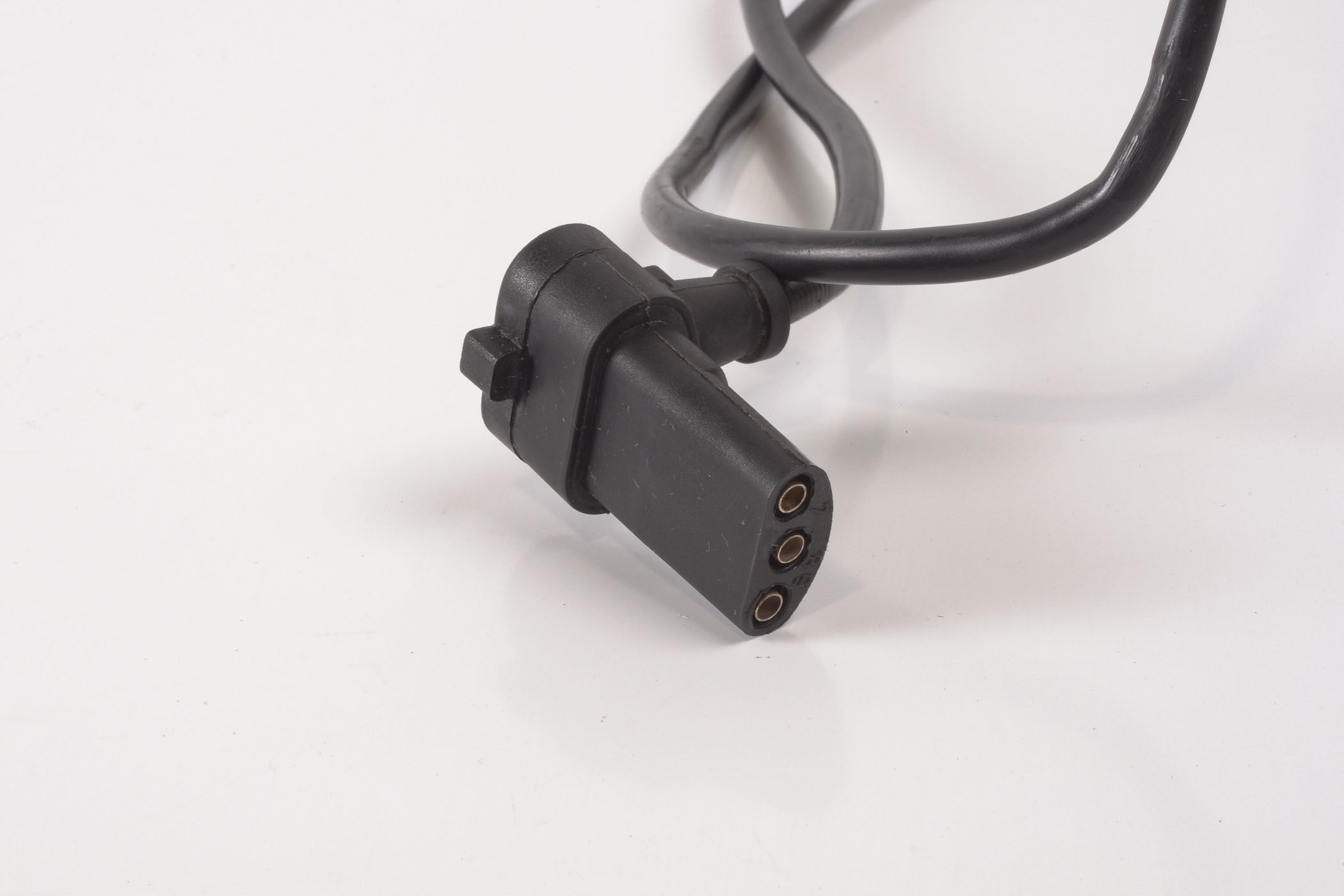 Mercedes 0021532228 TDC Sensor - Right | R107 R129 SL W124 E W140 S W201 C...