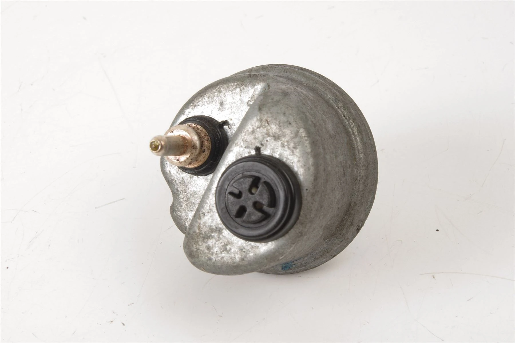 Mercedes 0065429417 Oil Pressure Sensor | R129 C107 R107 SL W123 W124 W210 E...
