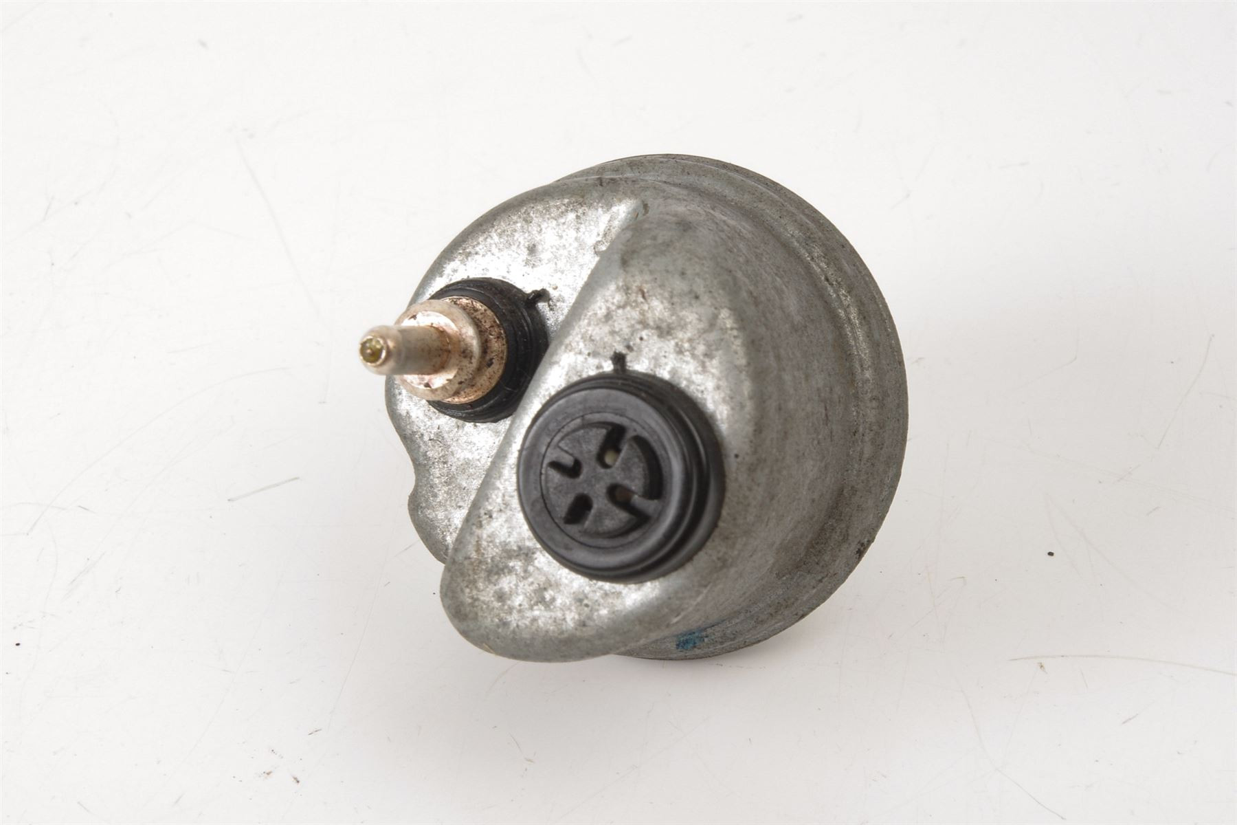 Mercedes 0065429417 Oil Pressure Sensor | W123 W124 W210 E C107 R107 R129 SL...