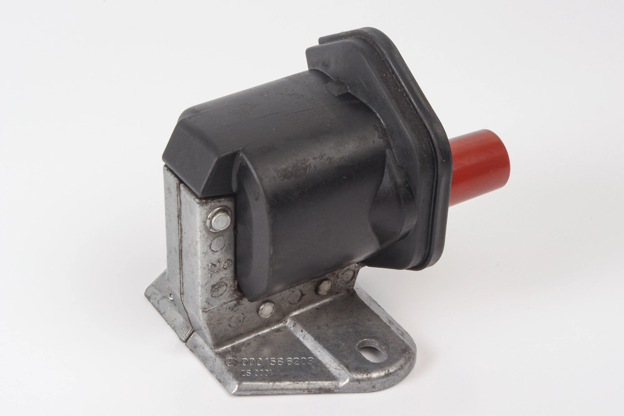 Mercedes 0001586203 Ignition Coil | R107 R129 SL W124 E W126 W140 S W201 C...