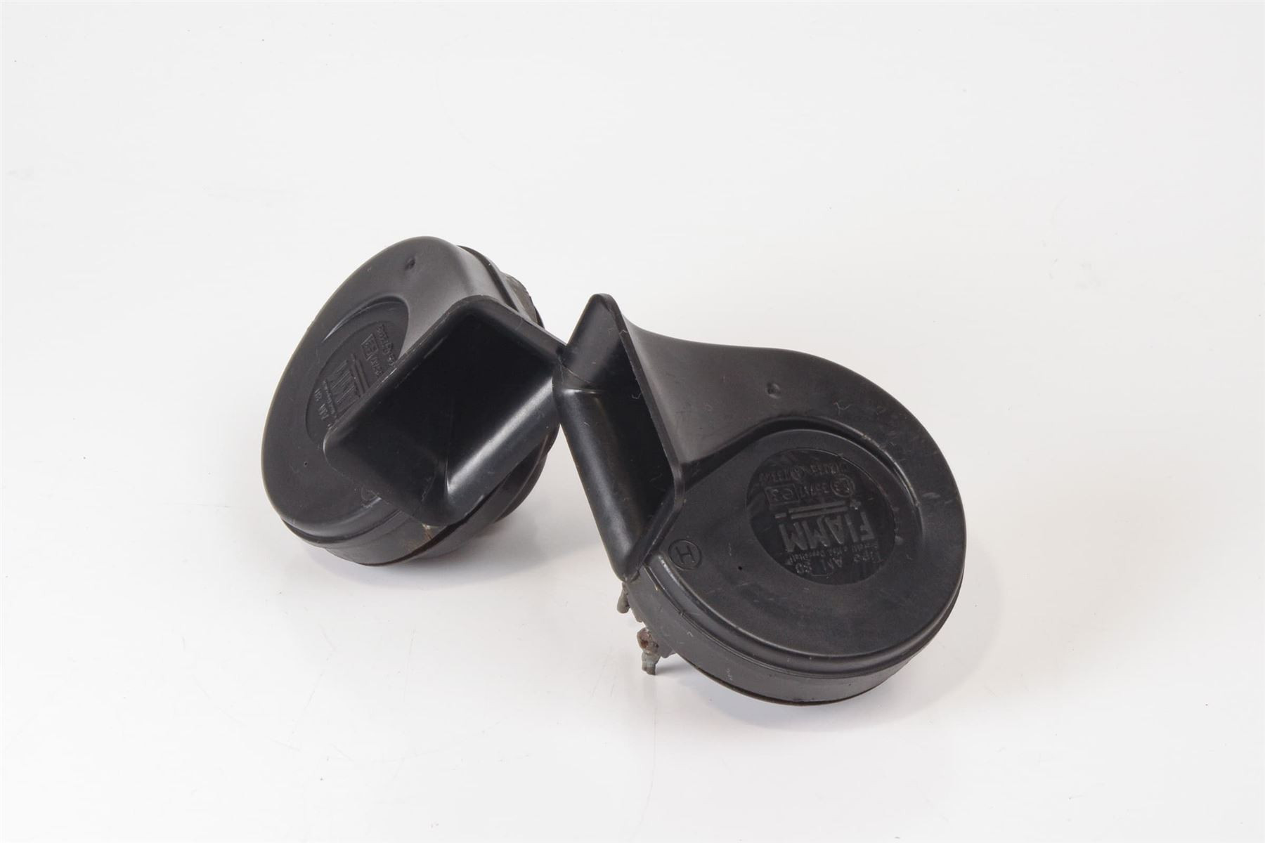 Mercedes 0045424020 Horn x2 (a) | W124 E W126 W140 S R129 SL