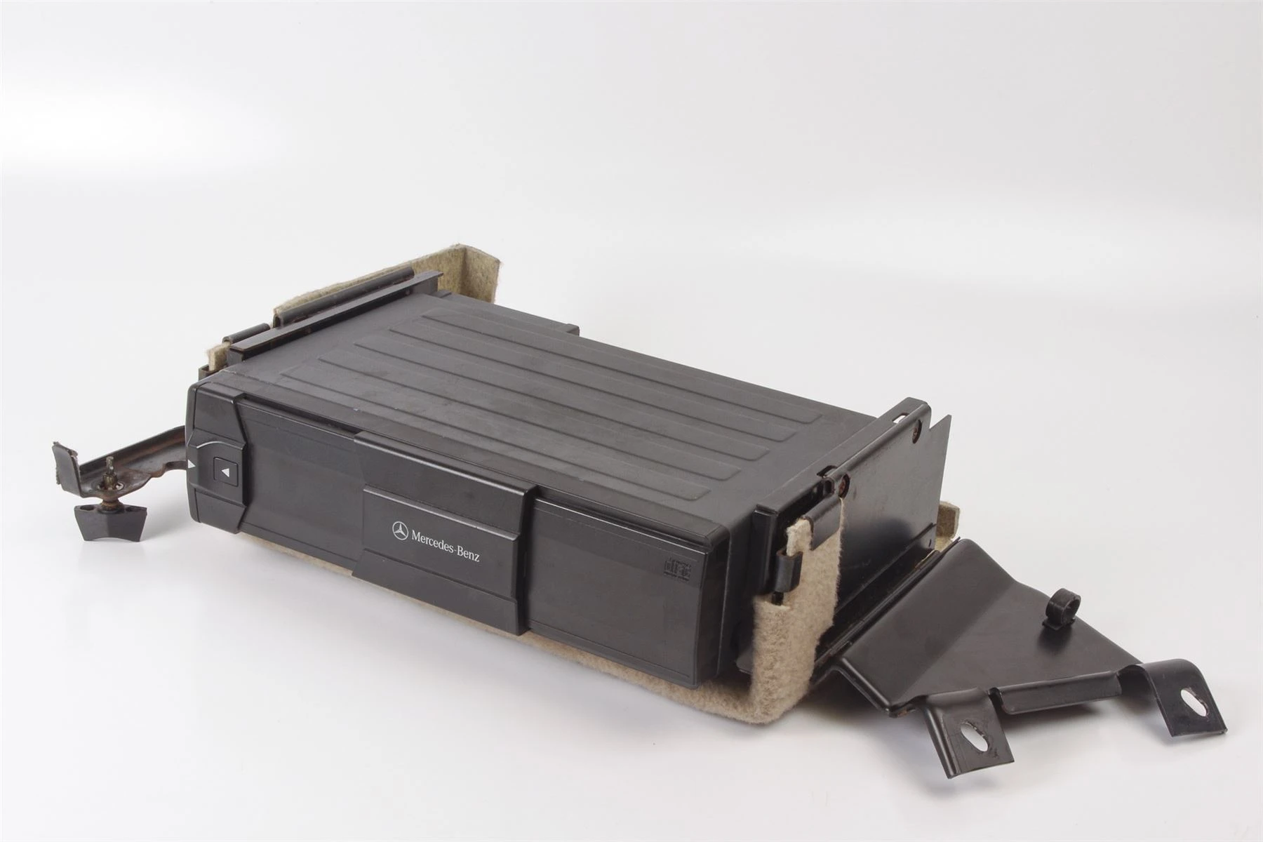Mercedes 0028204289 CD Changer - Beige | R129 SL W140 V140 S