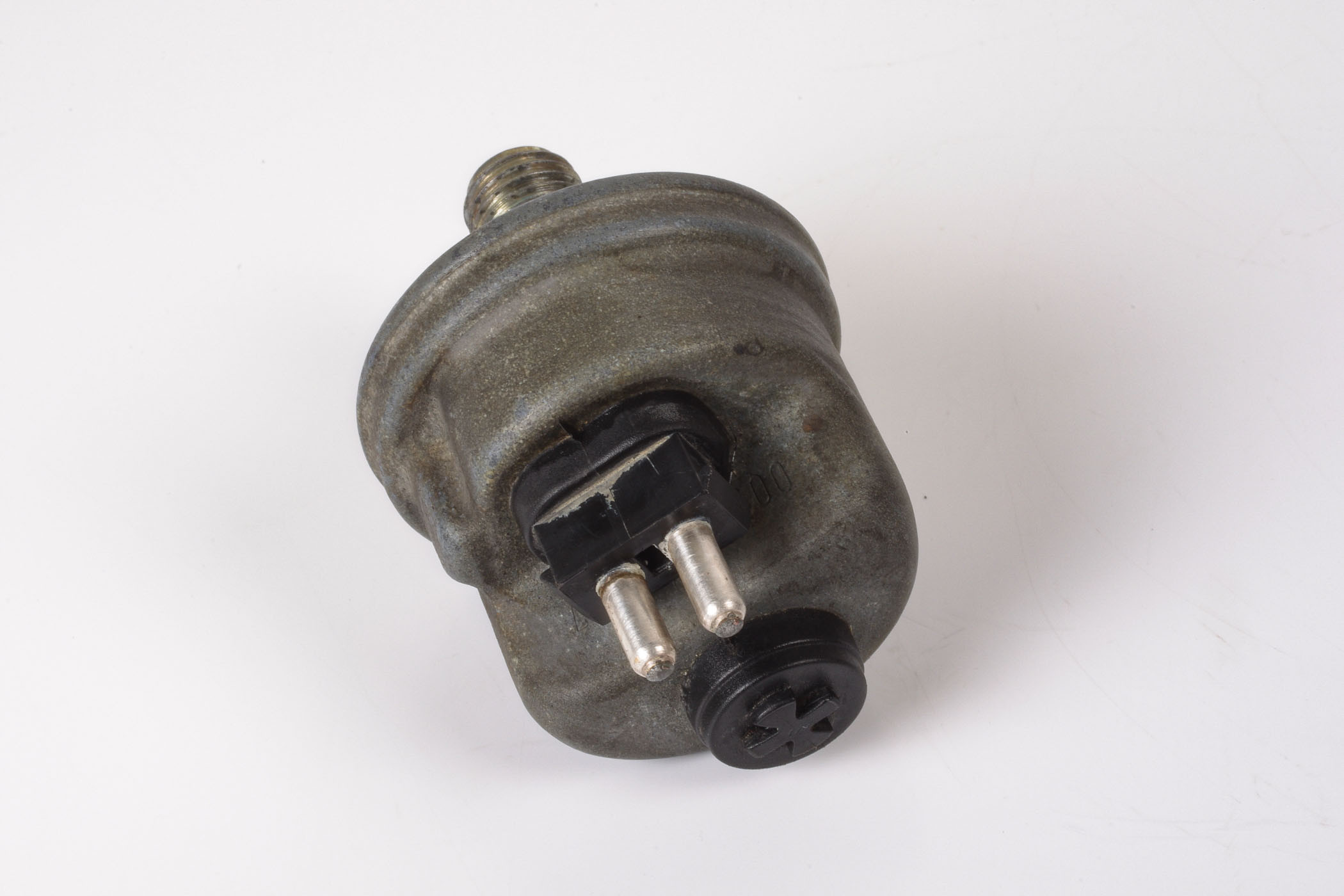 Mercedes 0095420817 Oil Pressure Sensor | R129 SL W140 V140 C140 S