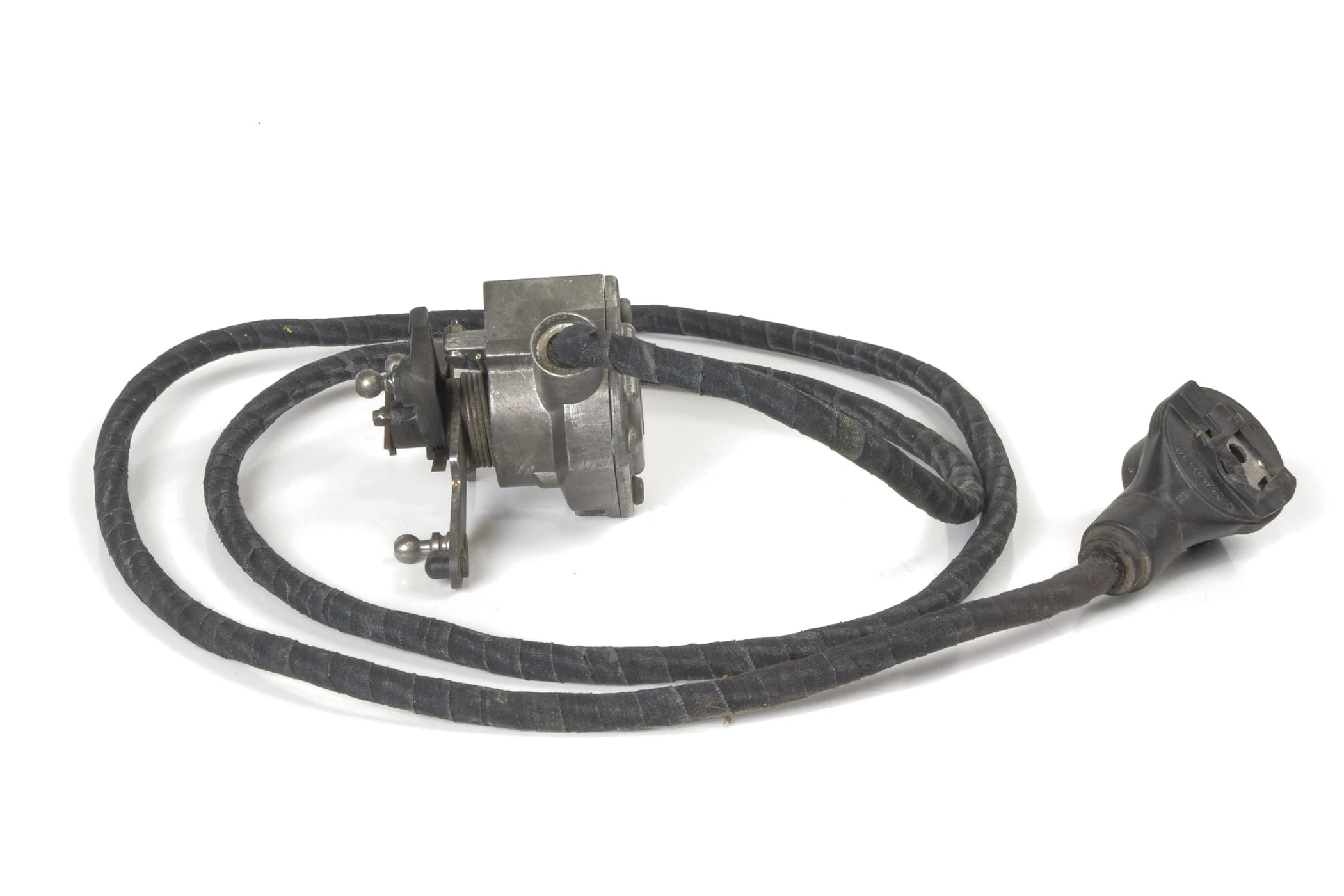 Mercedes 0005401217 ASR Actuator | R129 SL