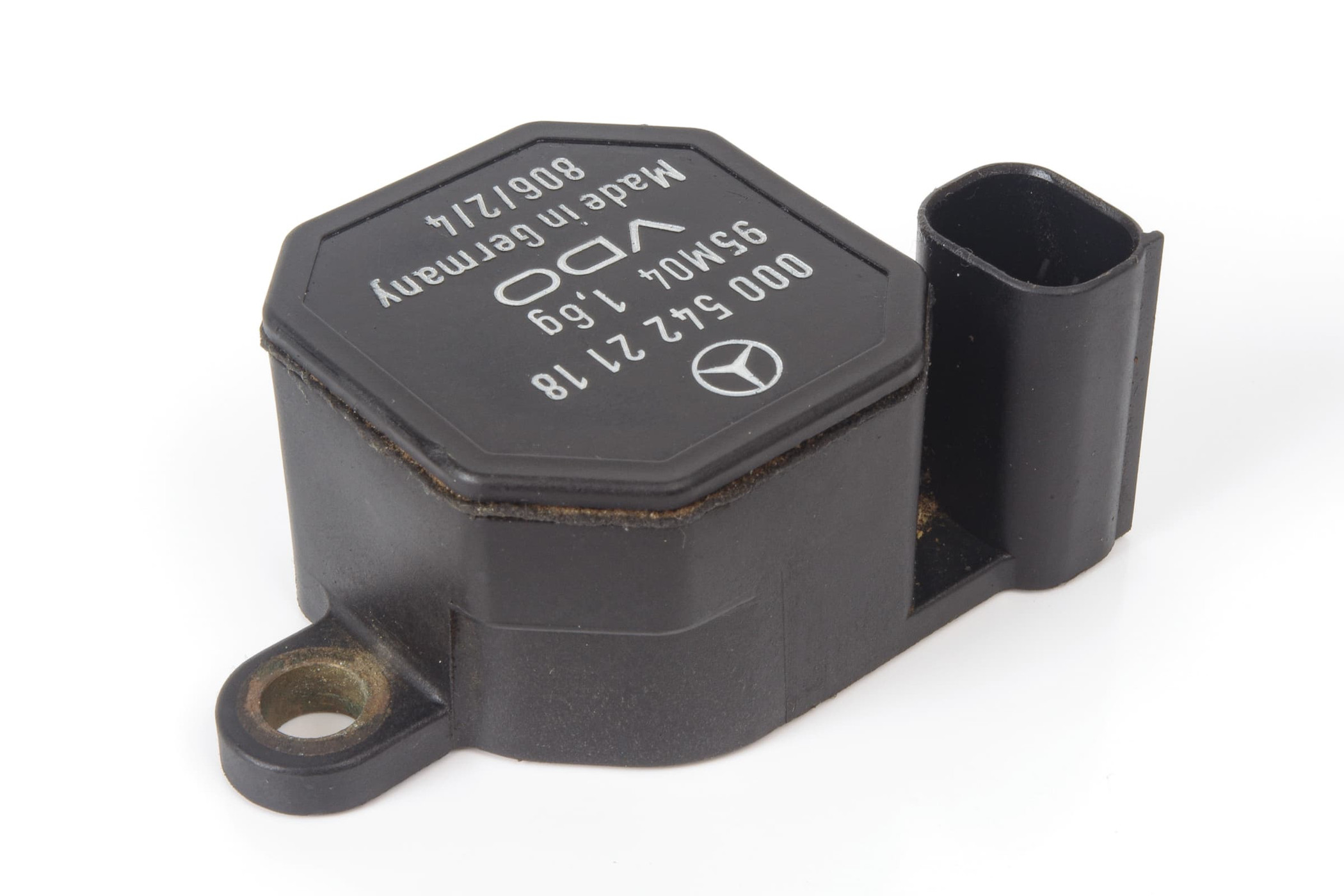 Mercedes 0005422118 ADS Acceleration Sensor - Front | W140 V140 C140 S