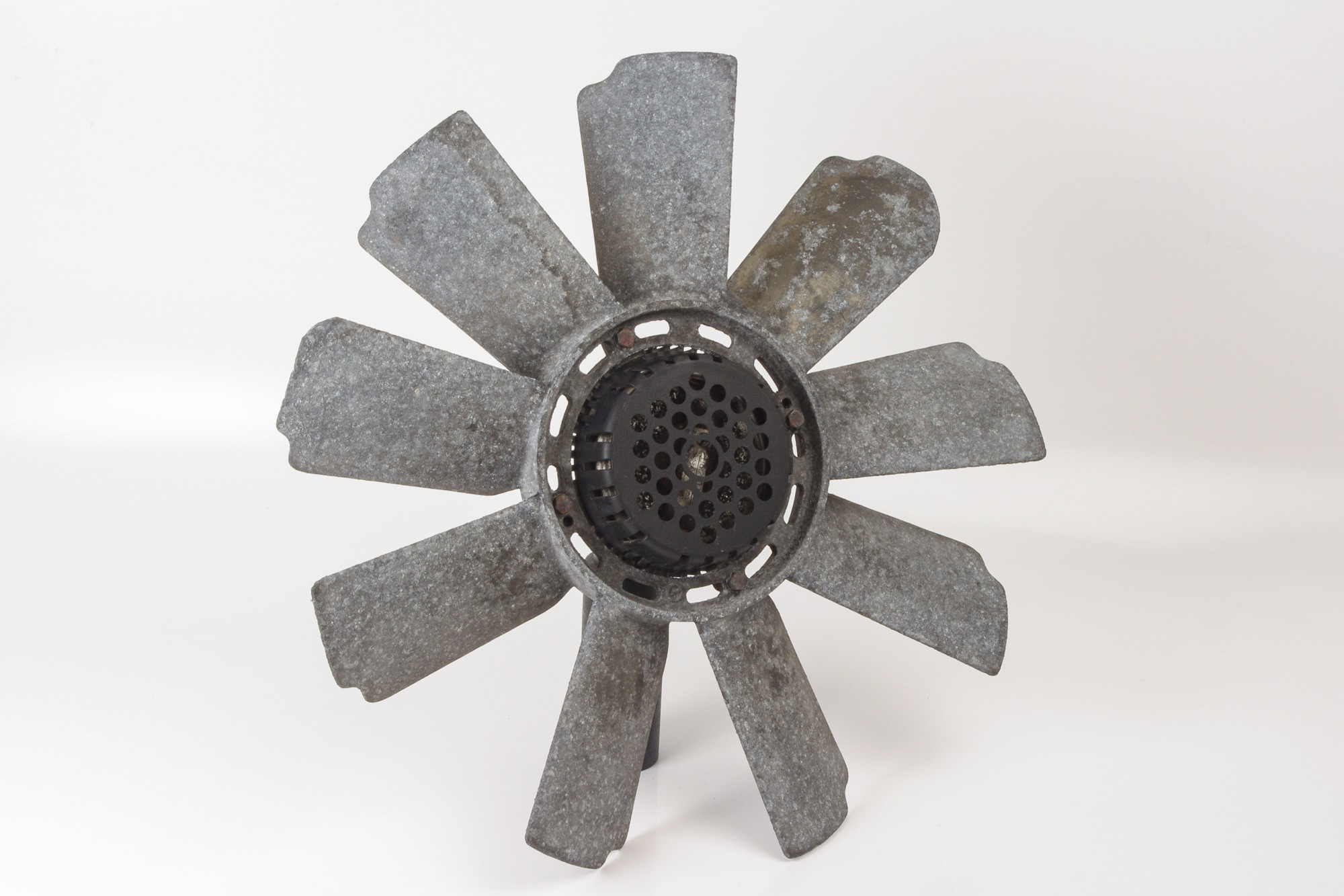 Mercedes 1162051906 Viscous Fan & Clutch | C107 R107 SL W116 W126 S W463 G