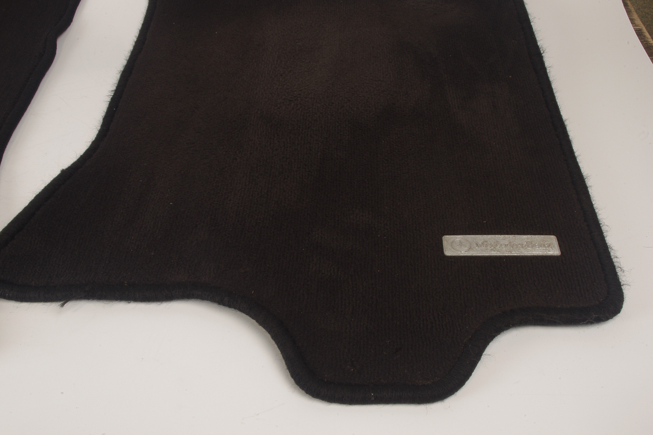 Mercedes 1296803540 Floor Mat Set x2 - Front Black | R129 SL