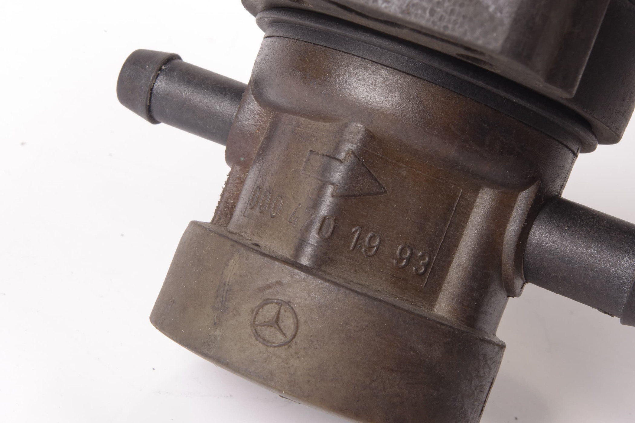 Mercedes 0004701993 Purge Valve | R129 SL W140 S R170 SLK W202 C C208 A208...