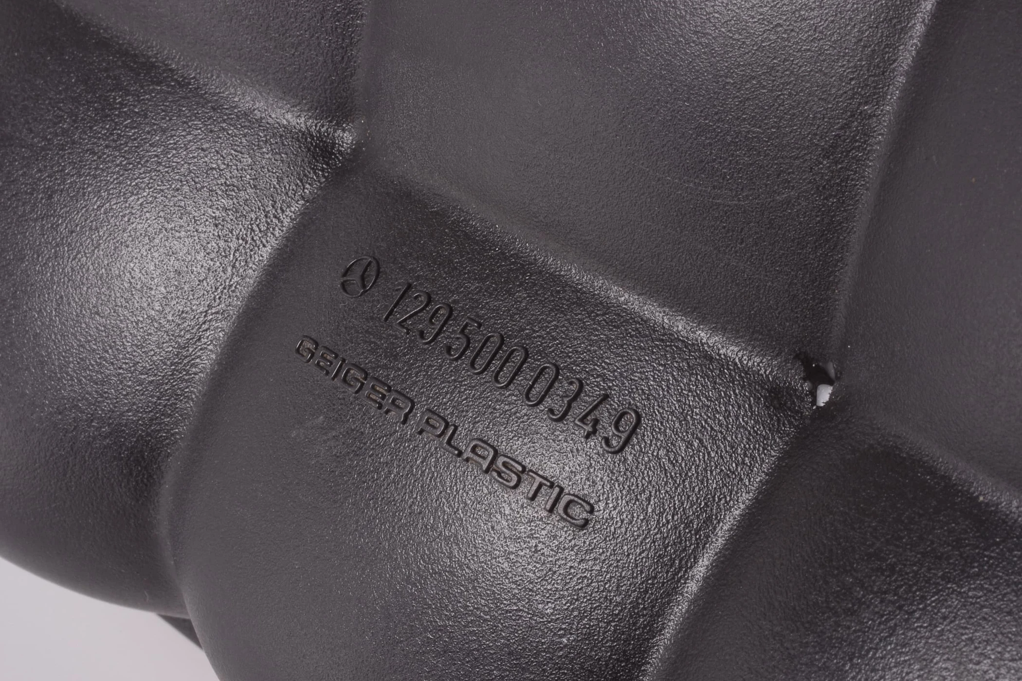 Mercedes 1295000349 Expansion Tank | R129 SL