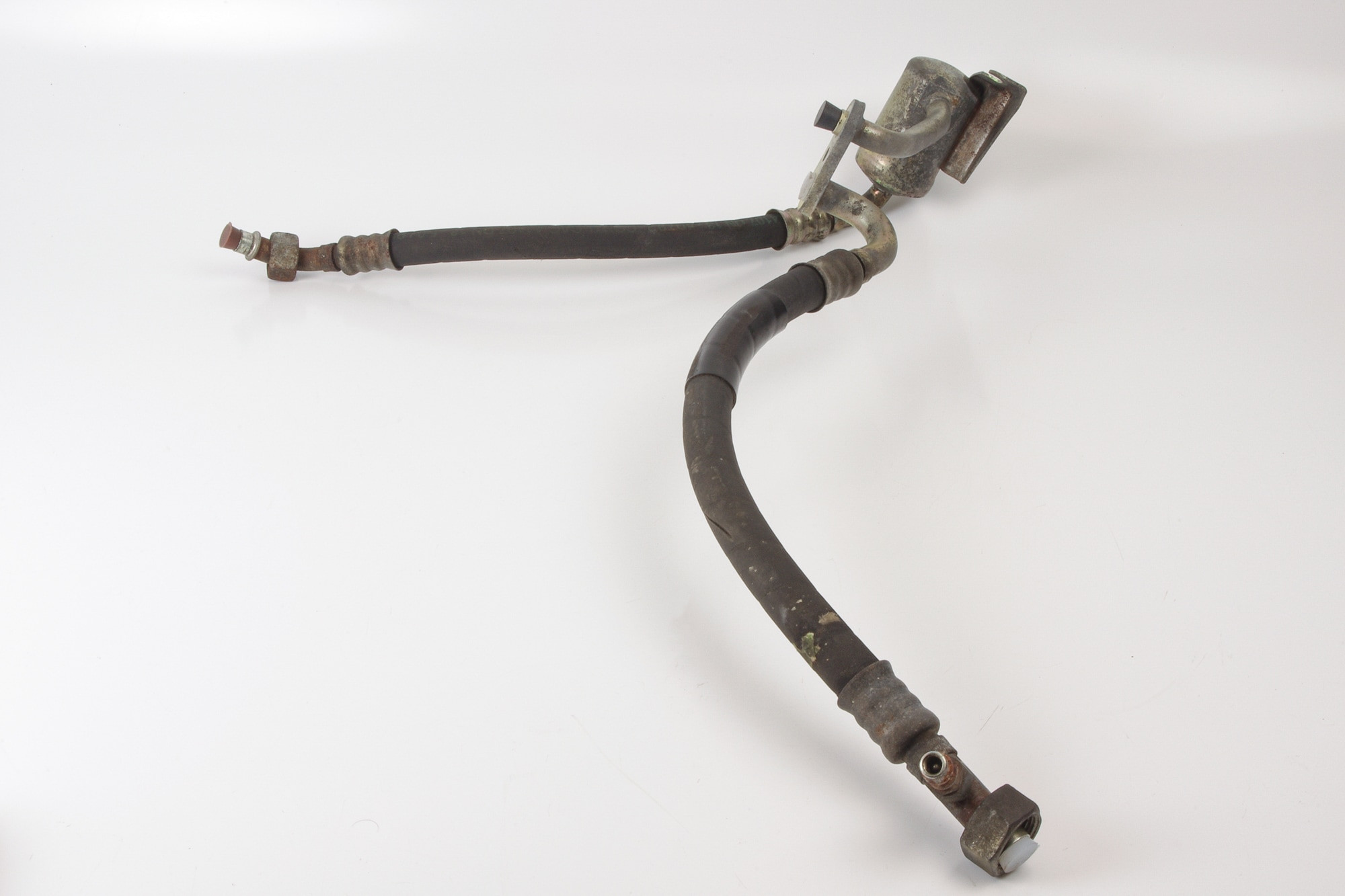 Mercedes 1192300956 A/C Compressor Hose | R129 SL