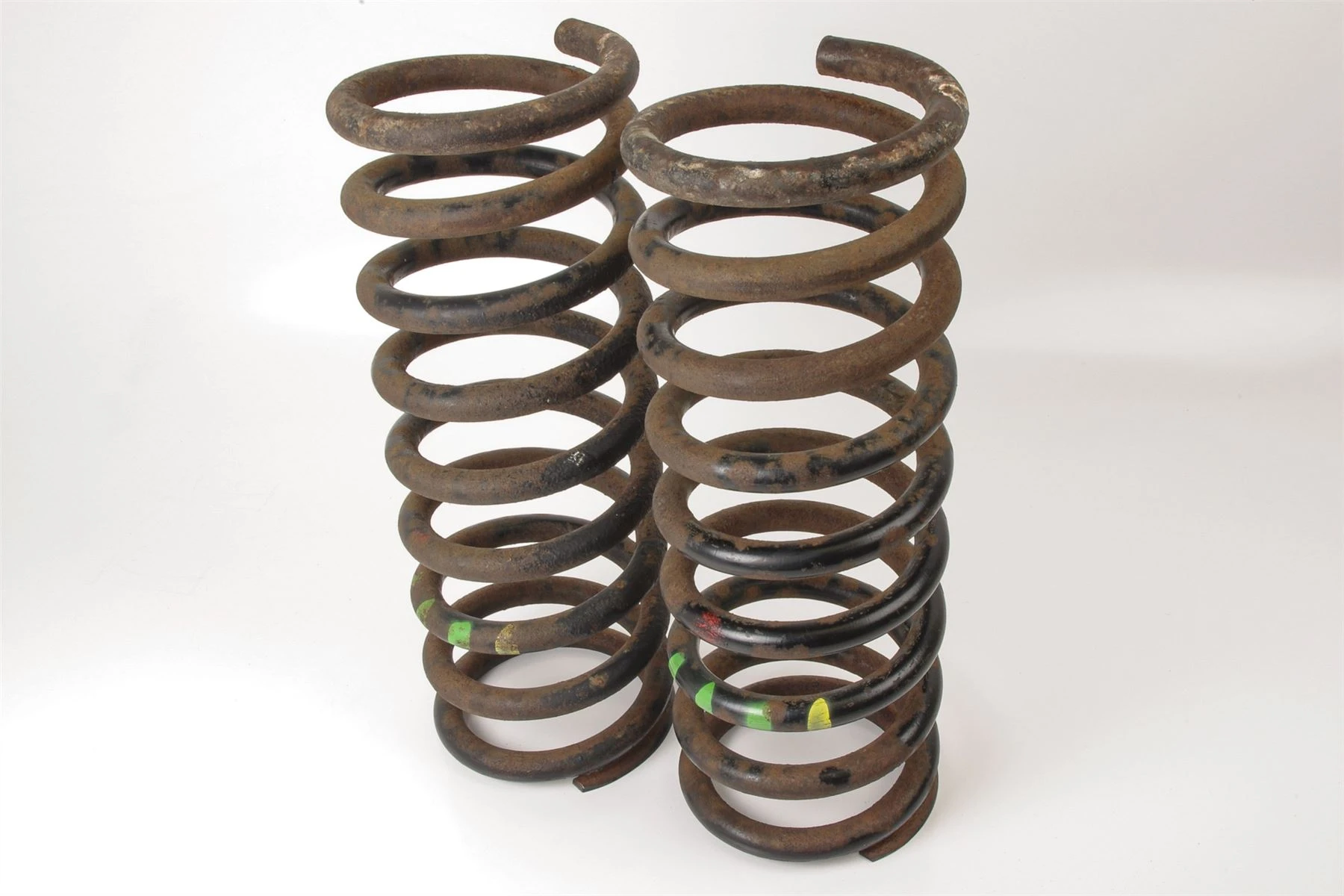 Mercedes 1163241004 Suspension Coil Spring x2 - Rear | C107 R107 SL W114 W115...