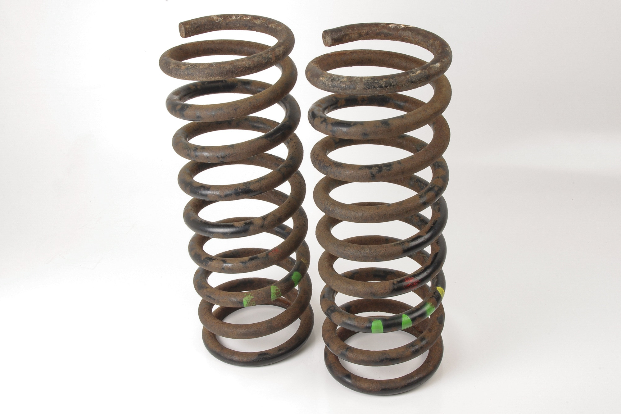 Mercedes 1163241004 Suspension Coil Spring x2 - Rear | C107 R107 SL W114 W115...