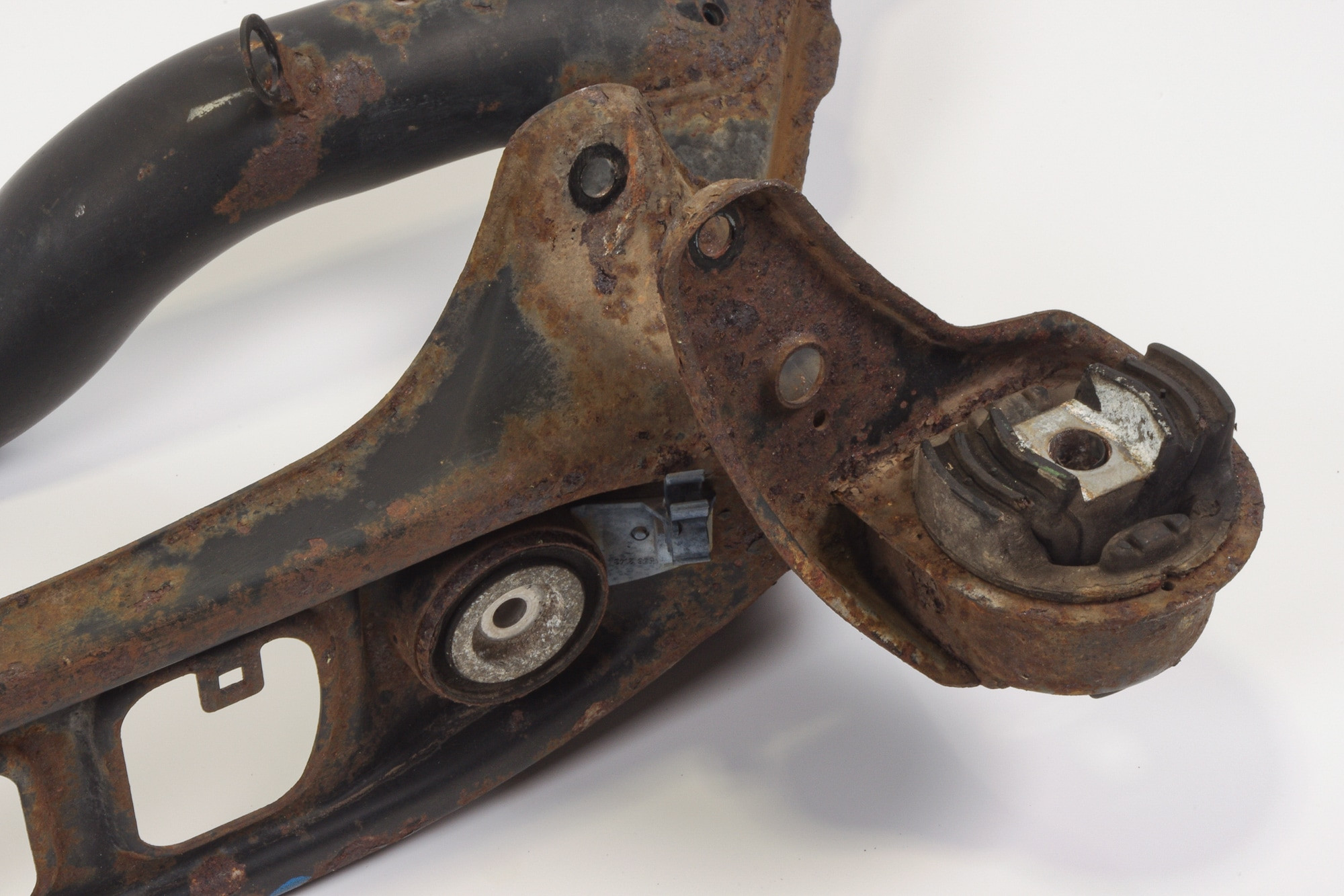 Mercedes 1293501508 Subframe - Rear | R129 SL