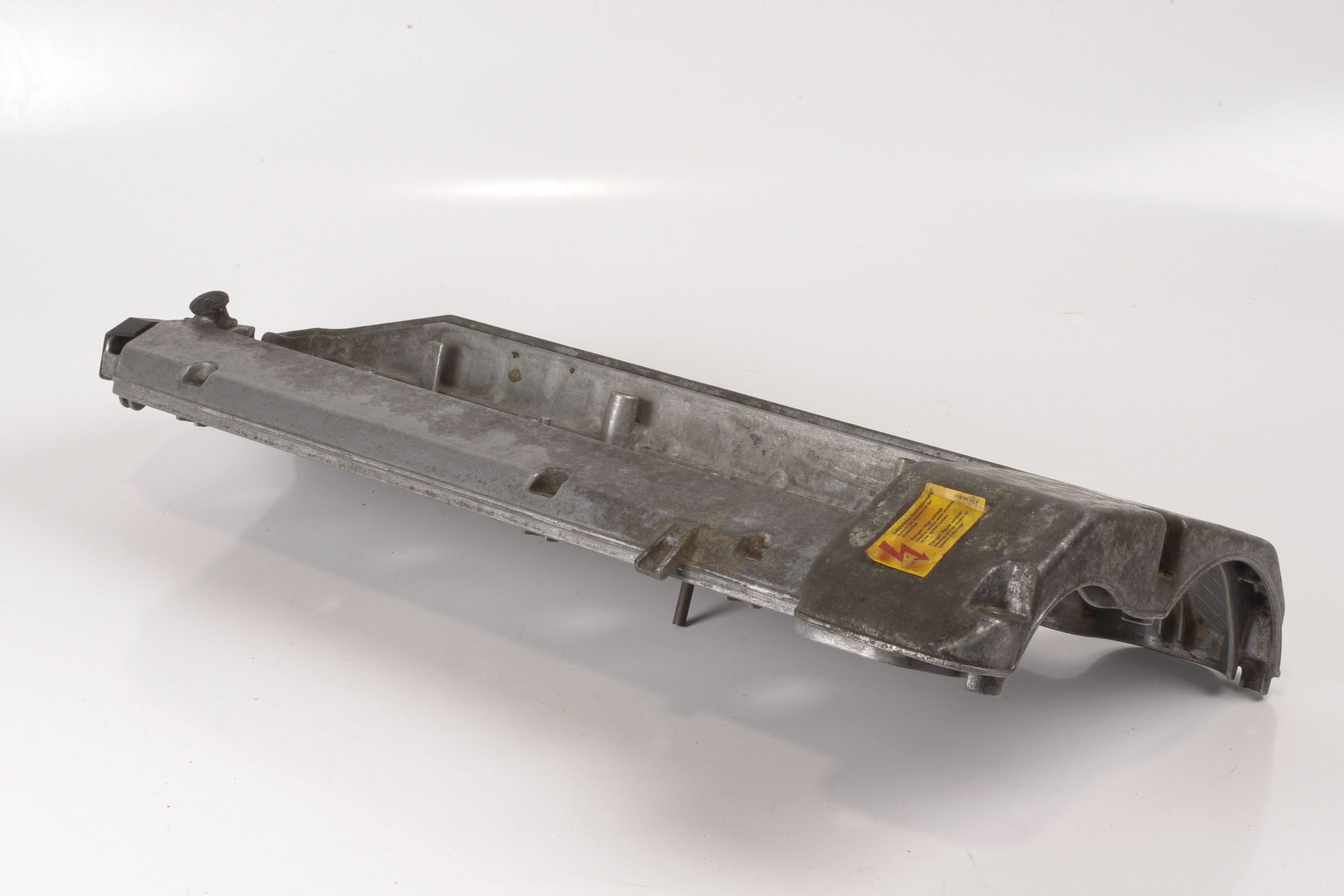 Mercedes 1190161005 Valve Cylinder Head Cover - Left | W124 E R129 SL W140 S