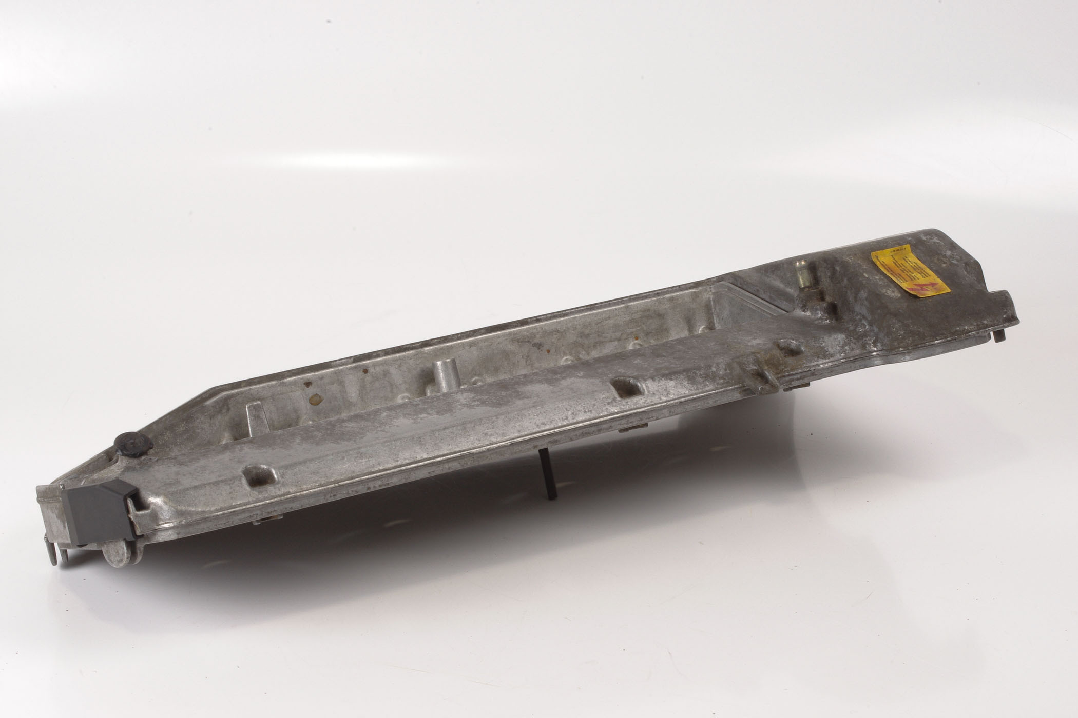 Mercedes 1190161005 Valve Cylinder Head Cover - Left | W124 E R129 SL W140 S