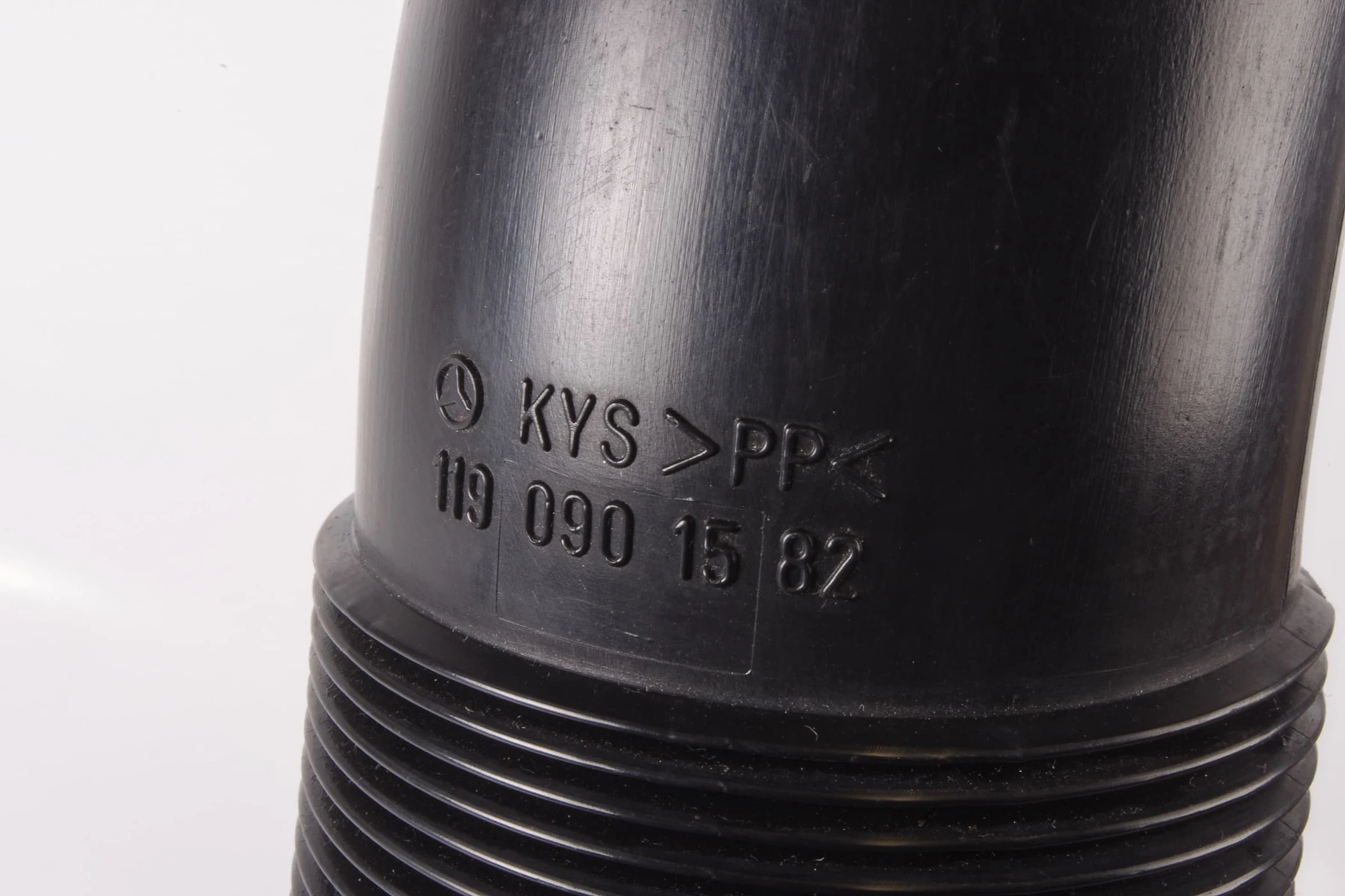 Mercedes 1190901582 Intake Pipe - Left | W140 V140 C140 S