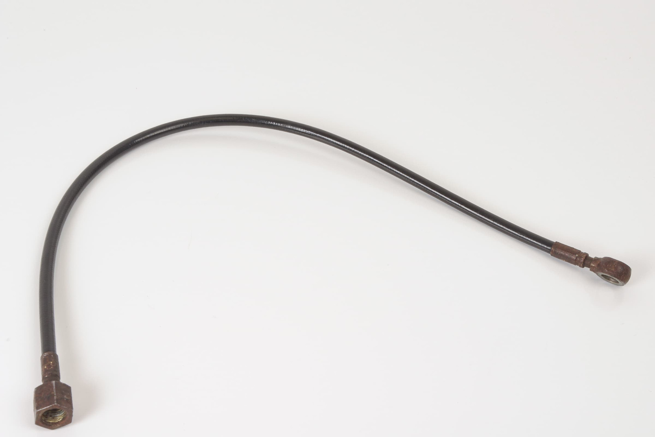 Mercedes 1293209472 Oil Line - Rear | R129 SL