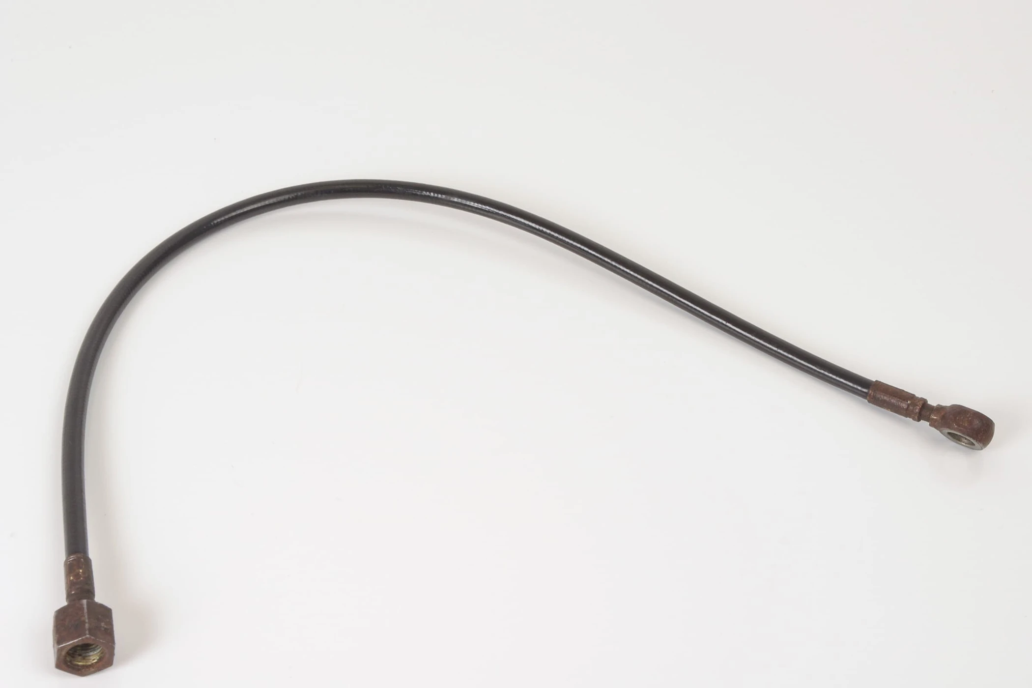 Mercedes 1293209472 Oil Line - Rear | R129 SL