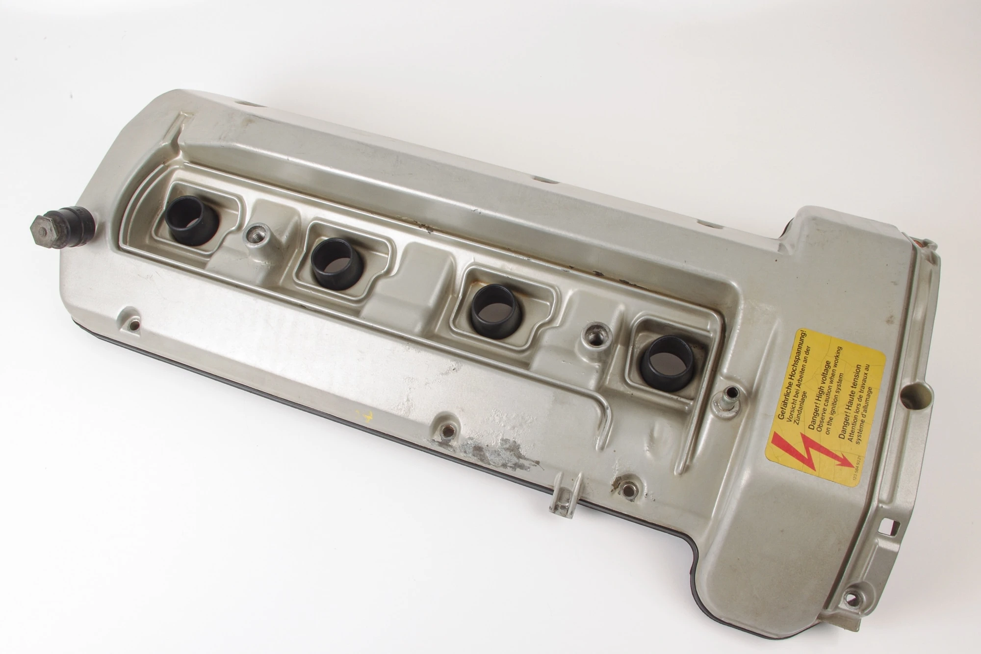 Mercedes 1190160605 Valve Cylinder Head Cover - Left (a) | W124 W210 E R129...