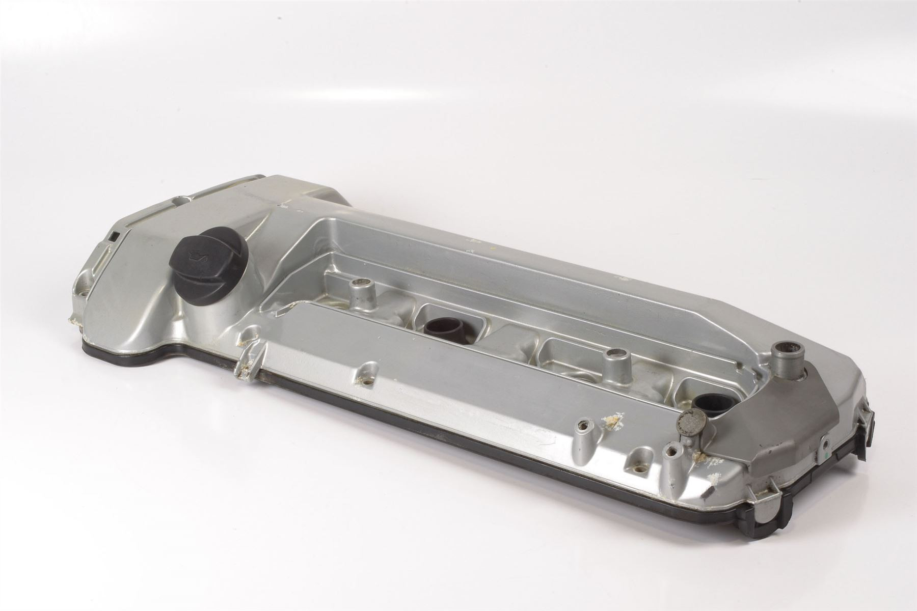 Mercedes 1190160105 Valve Cylinder Head Cover - Right | R129 SL W140 S W210 E