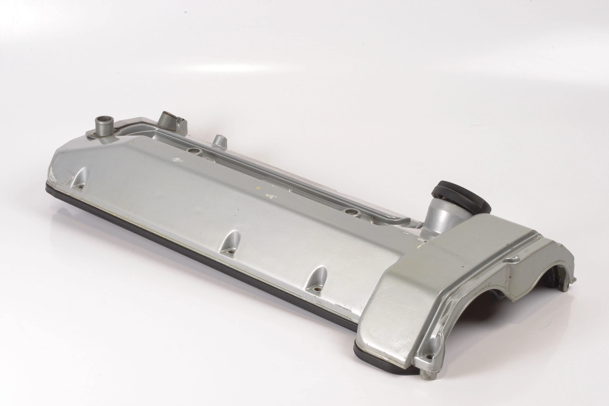 Mercedes 1190160105 Valve Cylinder Head Cover - Right | R129 SL W140 S W210 E