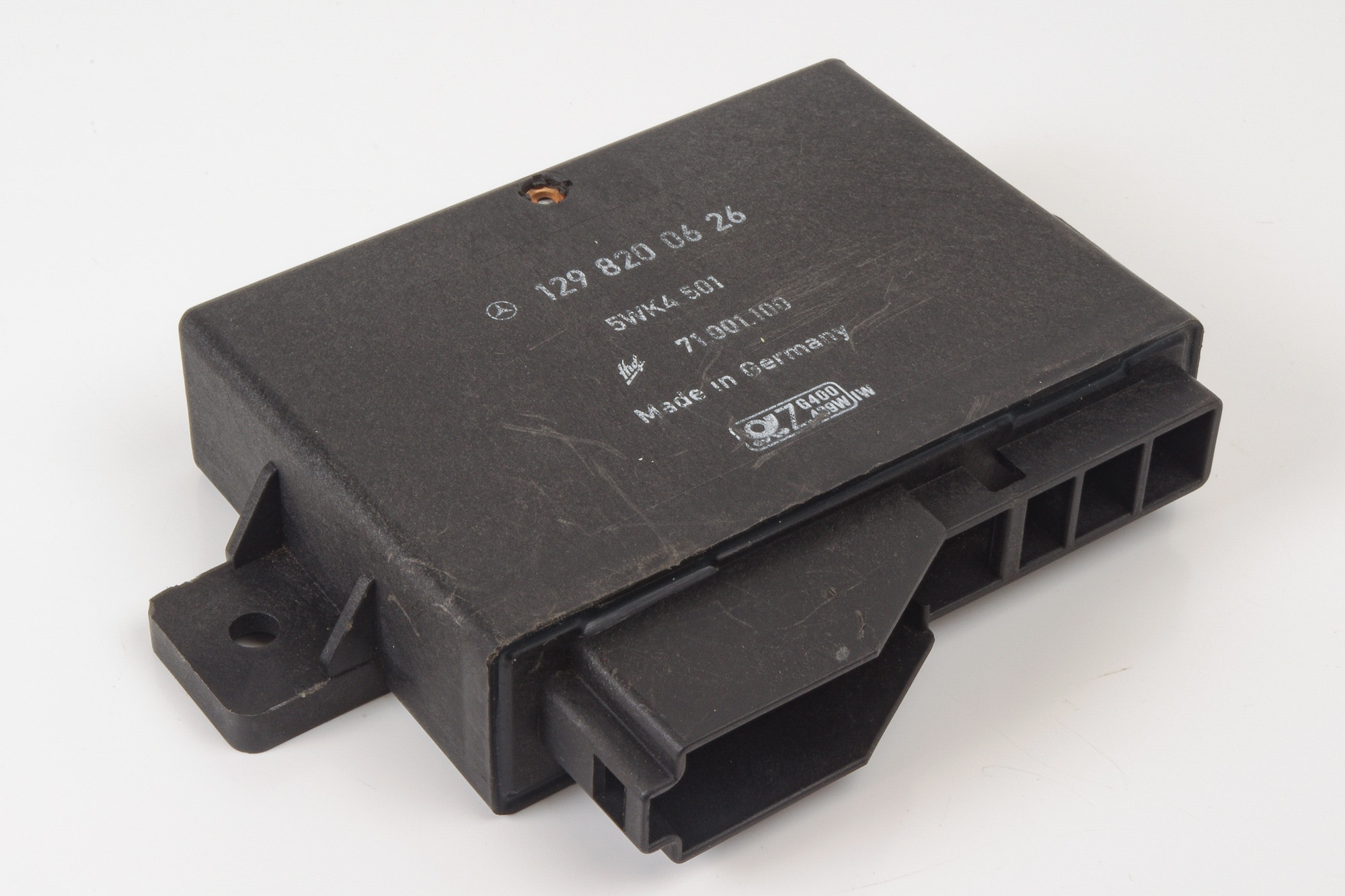 Mercedes 1298200626 Infrared Control Unit Key Fob Coded Set (Parts Only) |...