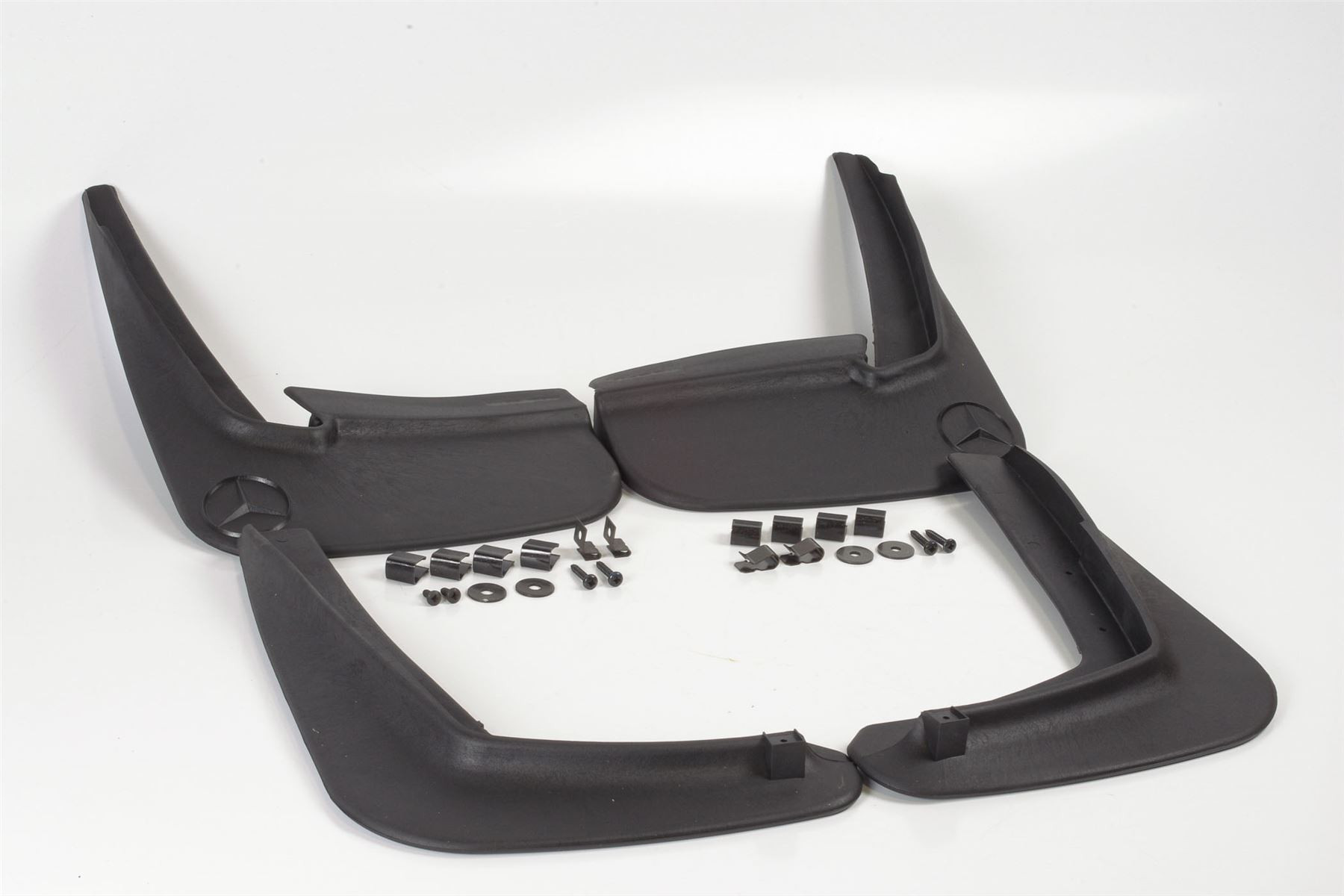 Mercedes 1298840000 Mud Flap Set x4 - Front (New)
