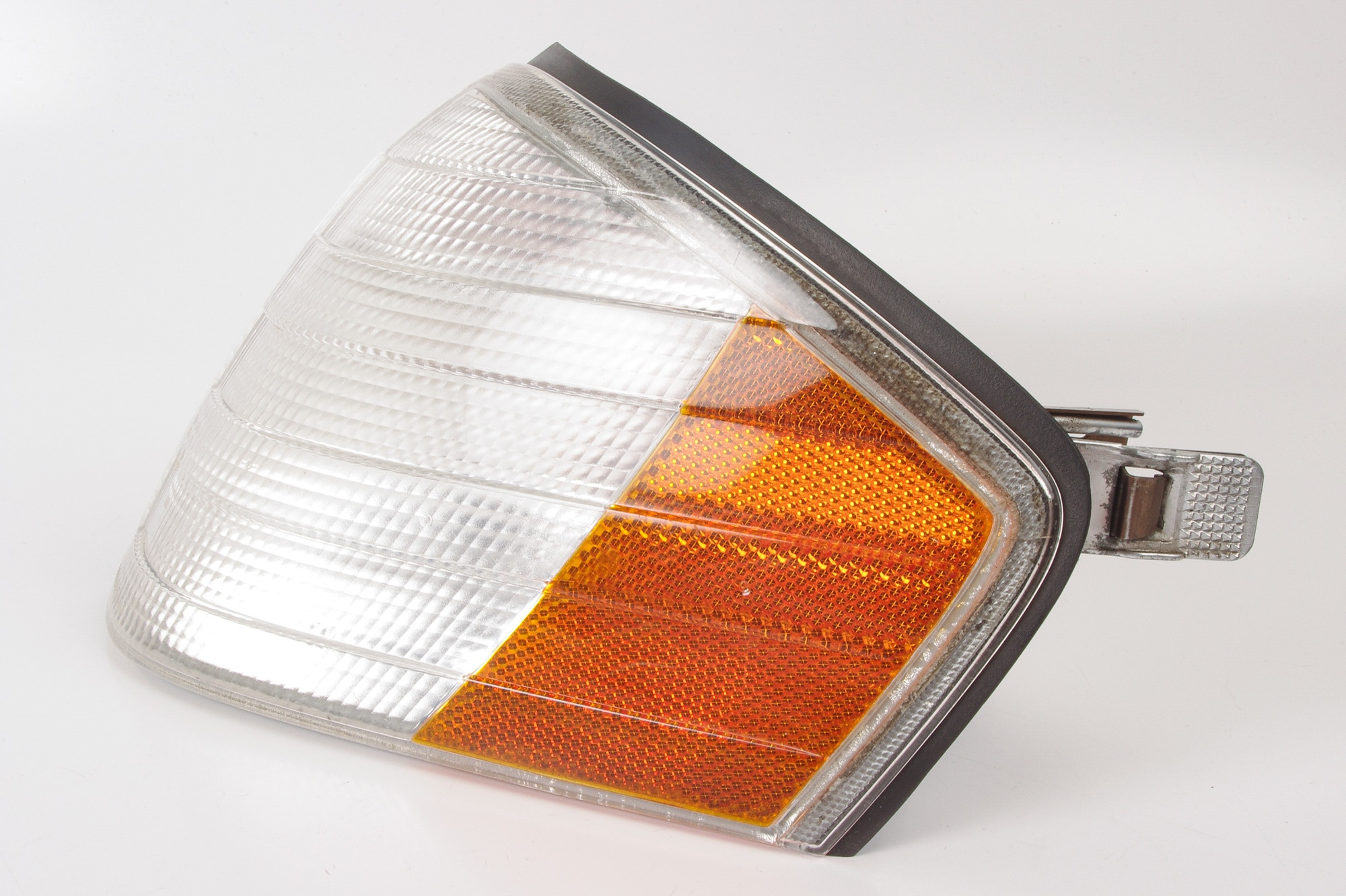 Mercedes 1298260543 Indicator Lens - Left | R129 SL
