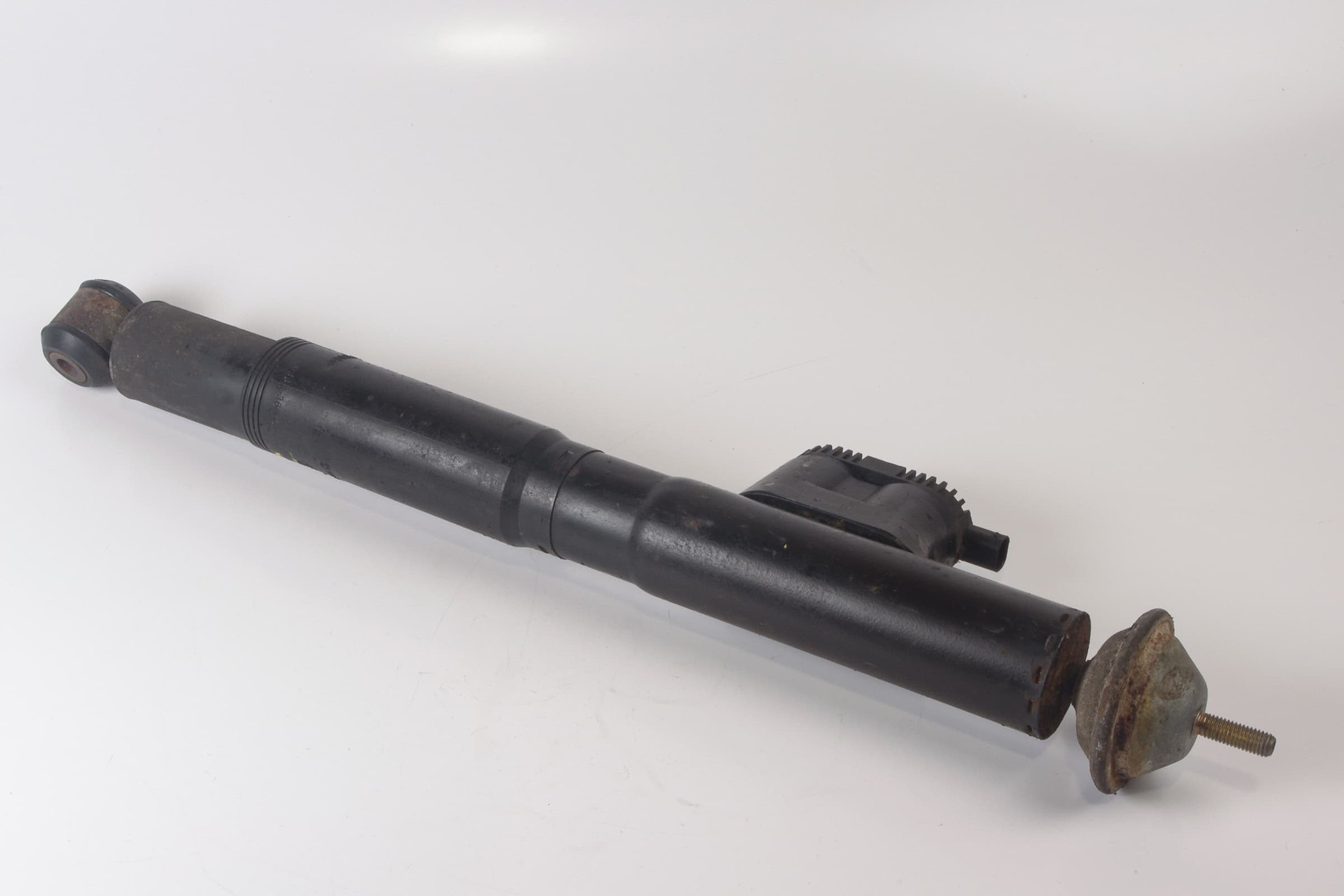 Mercedes 1403232500 Shock Absorber Self Levelling - Front | W140 V140 C140 S
