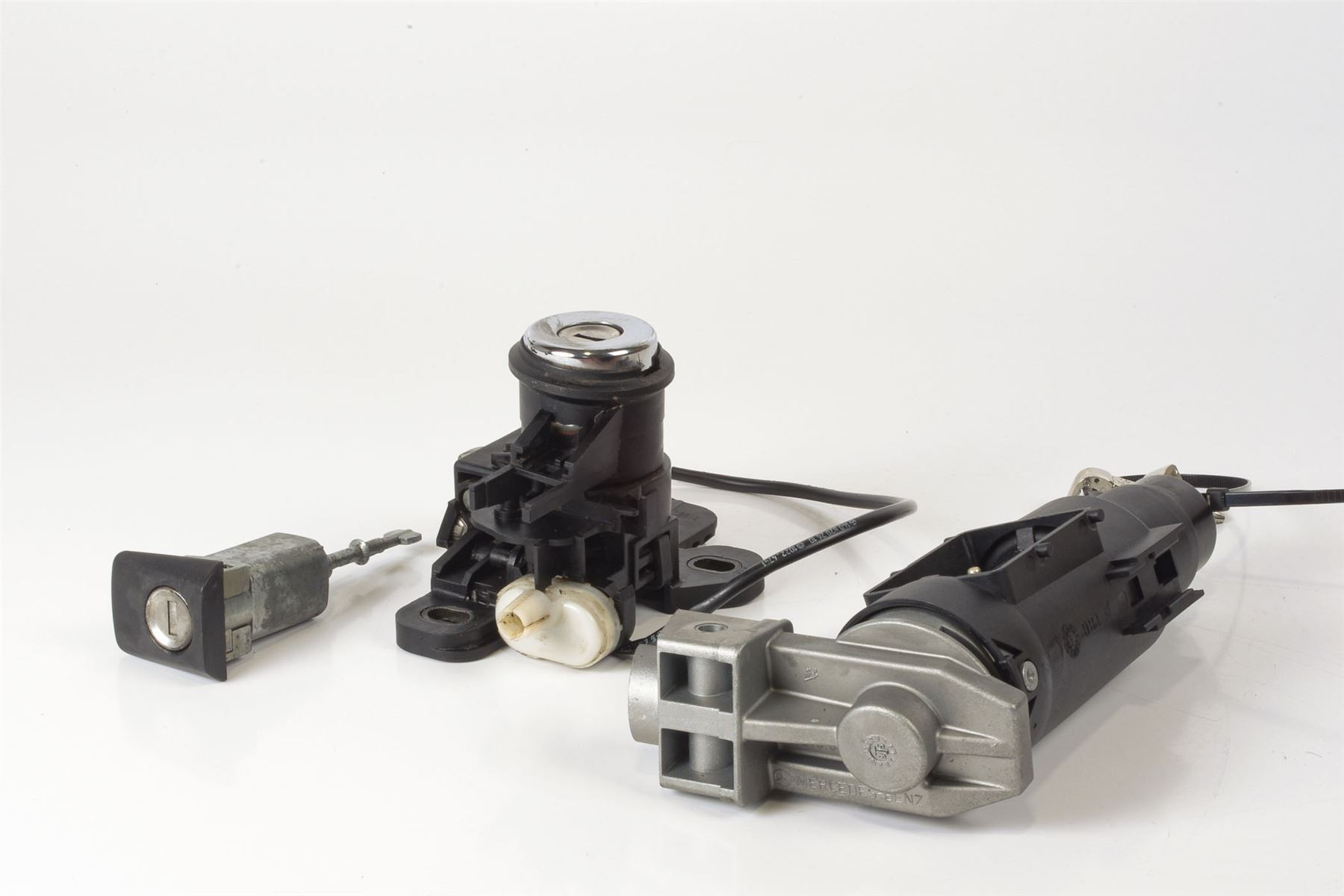 Mercedes 1404601404 Lock Set x2 | R129 SL W140 V140 C140 S