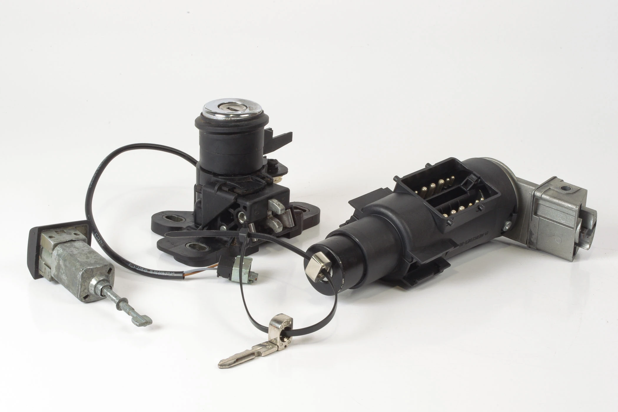 Mercedes 1404601404 Lock Set x2 | R129 SL W140 V140 C140 S
