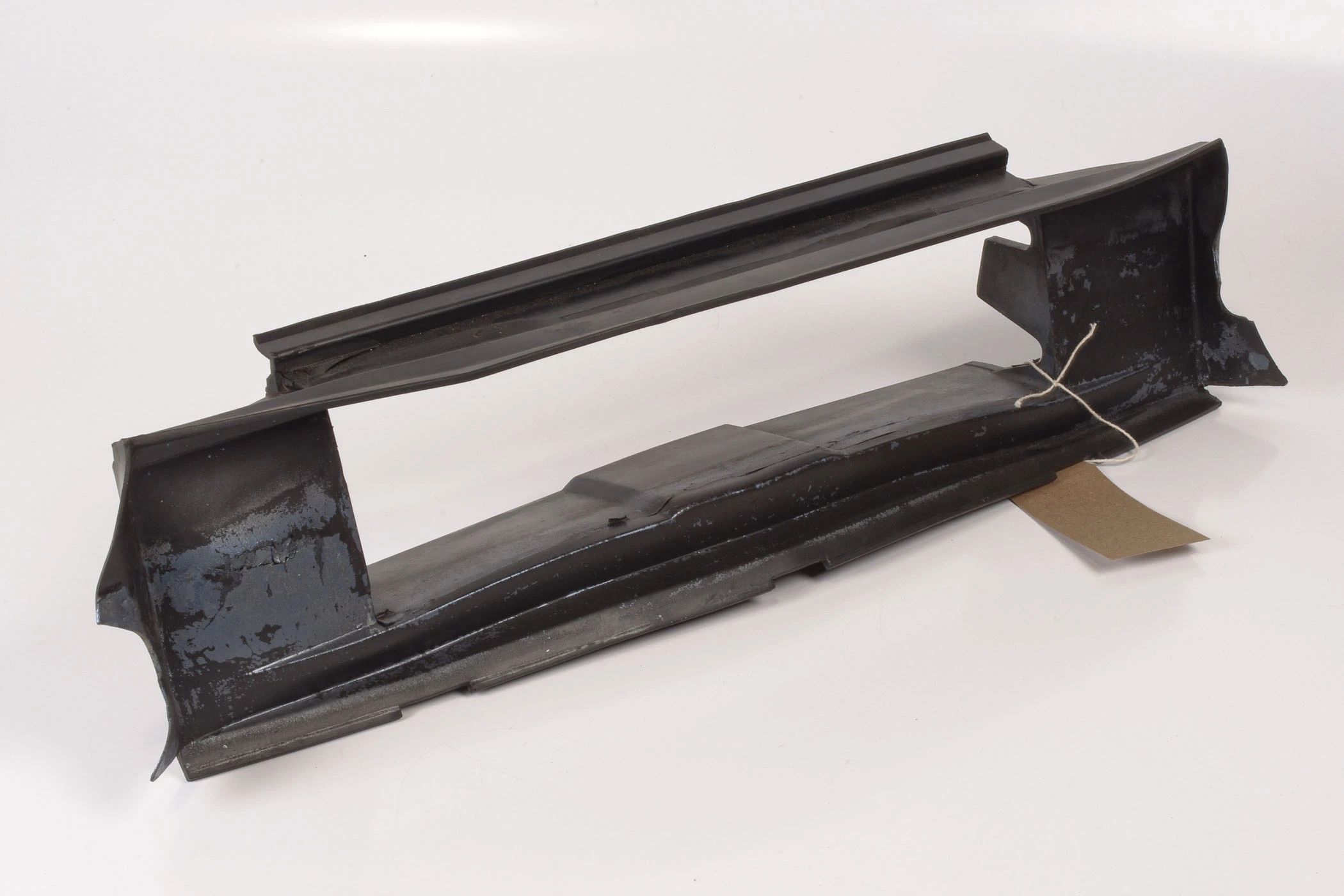 Mercedes 1298890136 Oil Cooler Support | R129 SL