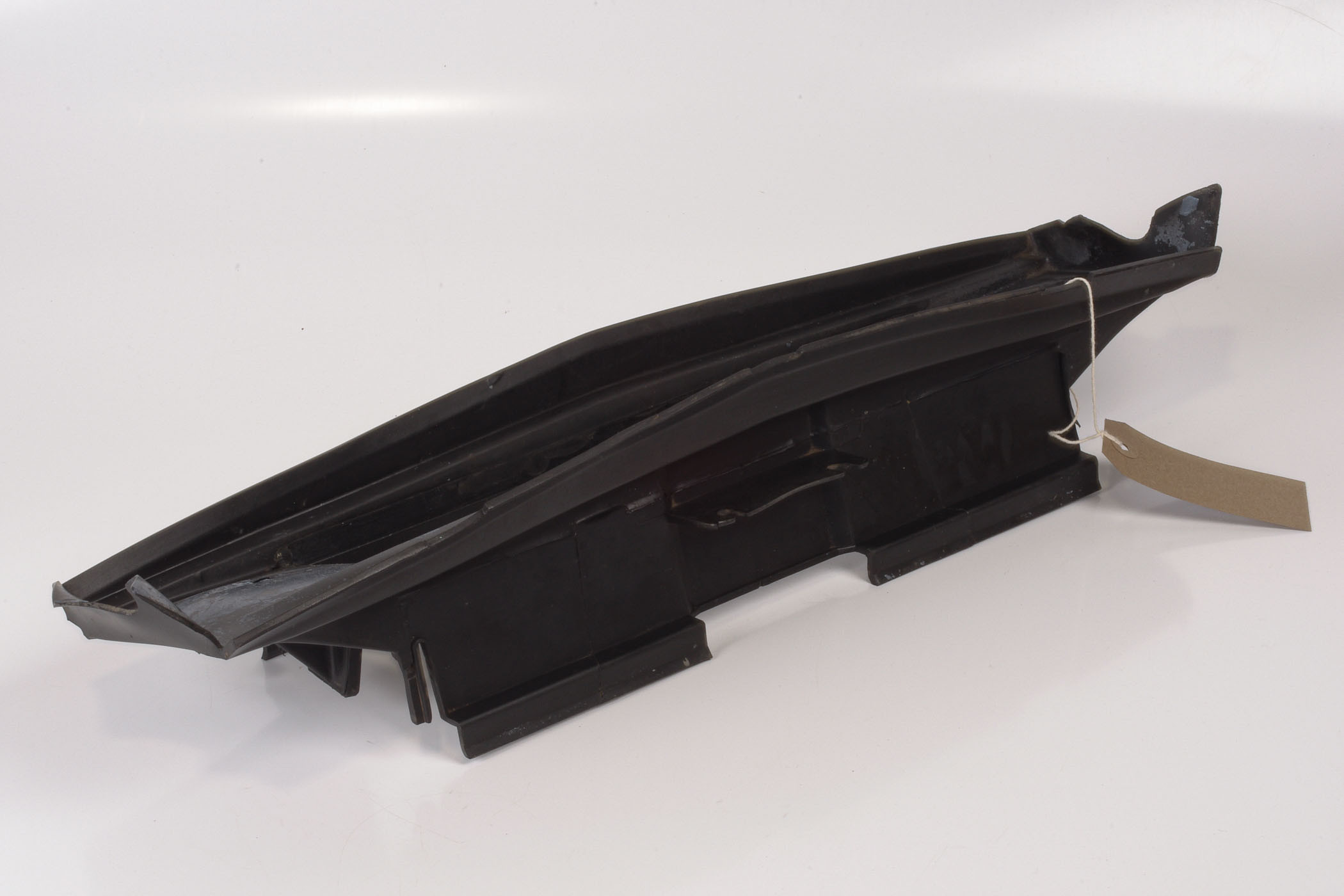 Mercedes 1298890136 Oil Cooler Support | R129 SL