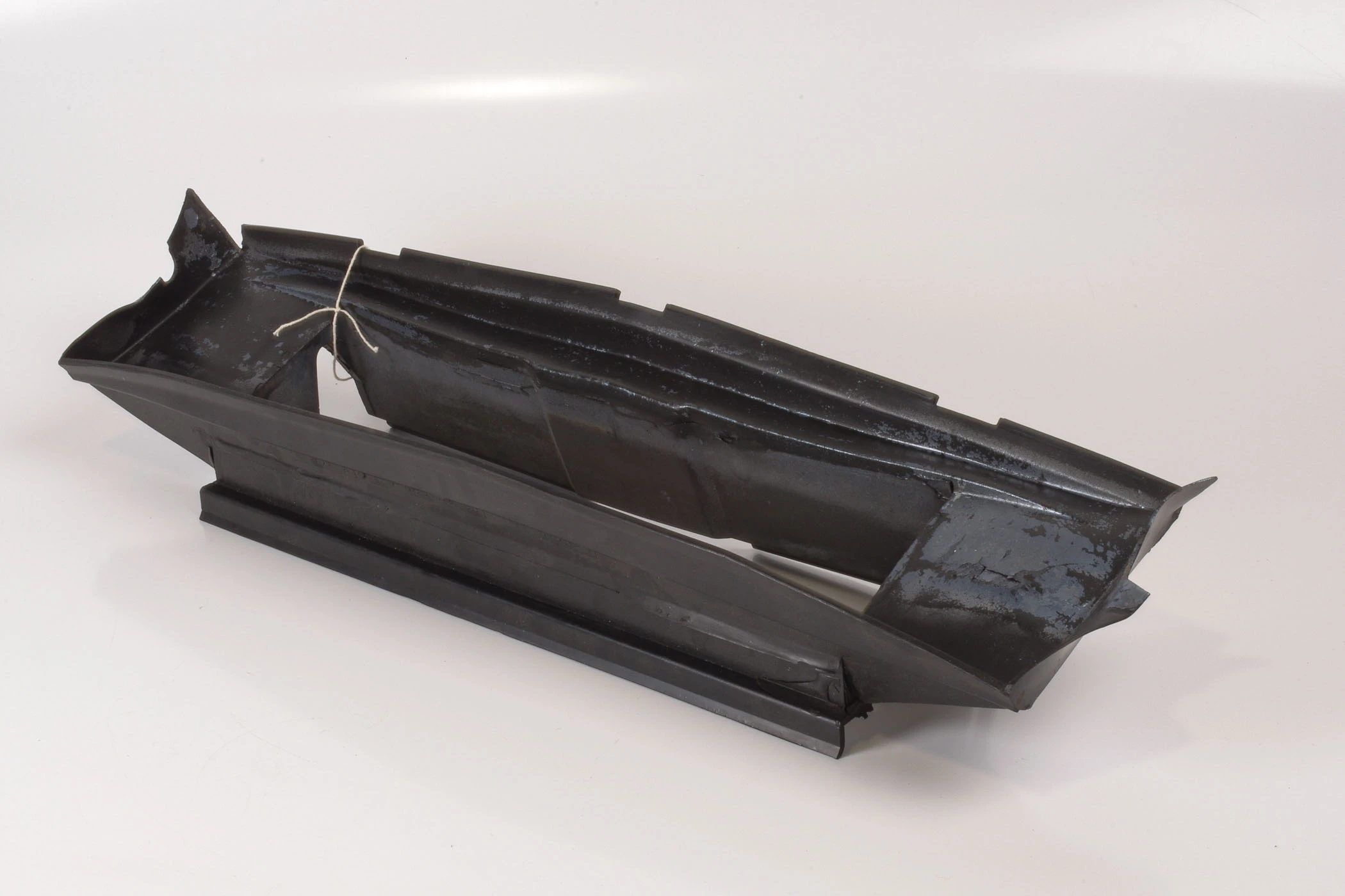 Mercedes 1298890136 Oil Cooler Support | R129 SL