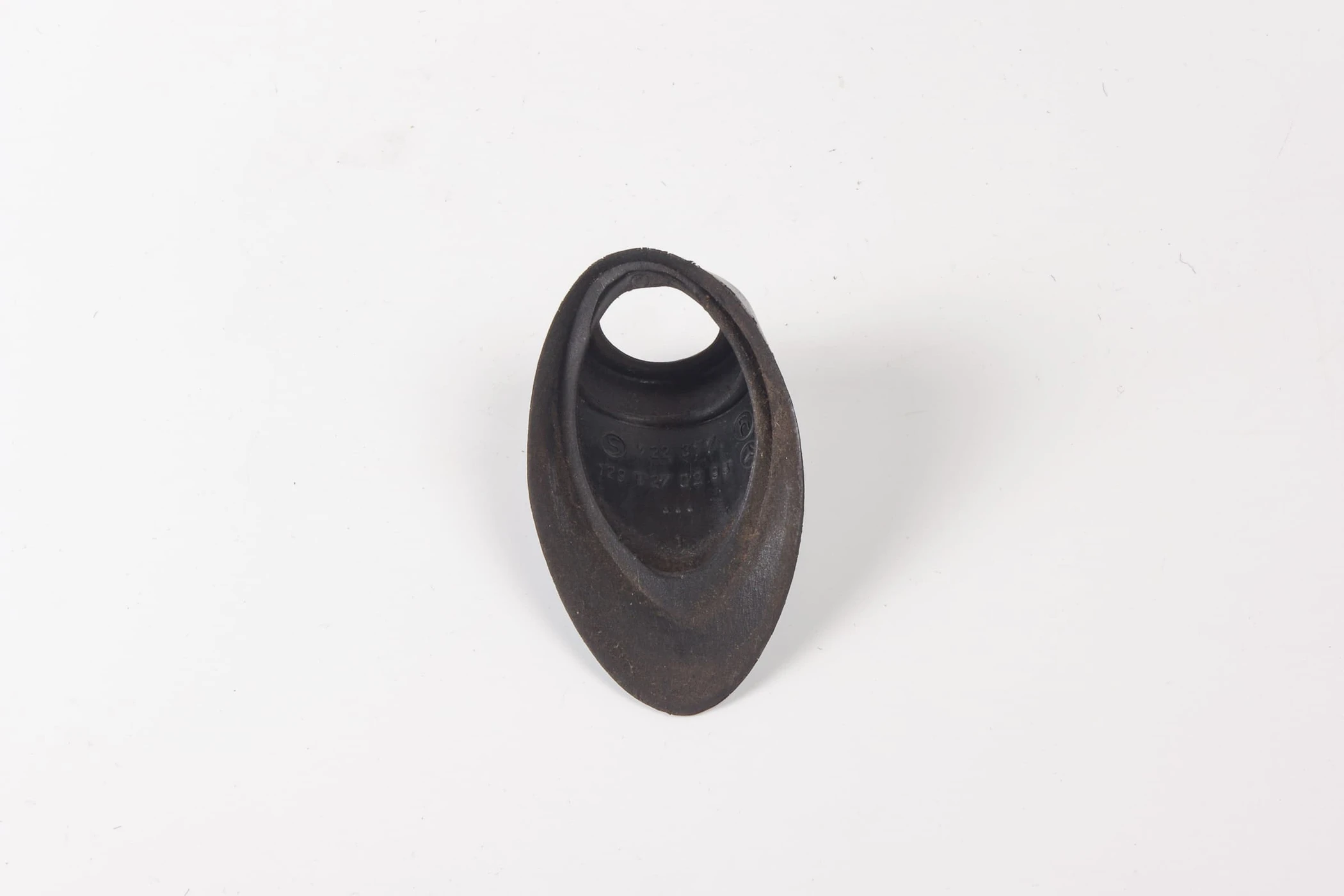 Mercedes 1298270298 Aerial Grommet | R129 SL W140 V140 S