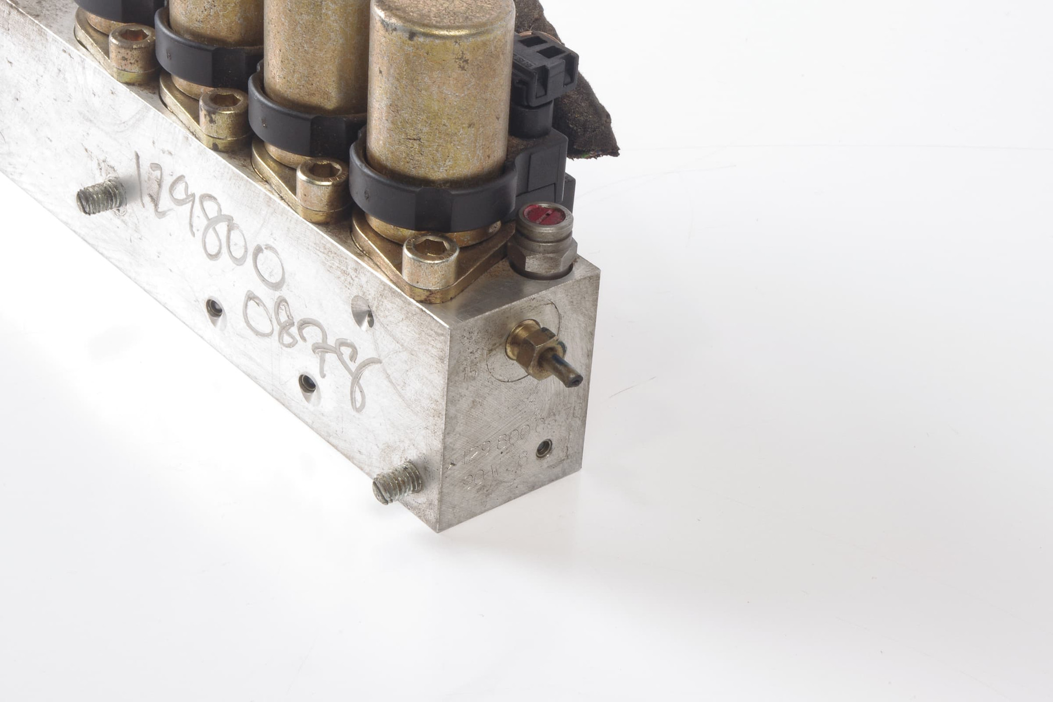 Mercedes 1298000878 Roof Hydraulic Valve Block | R129 SL