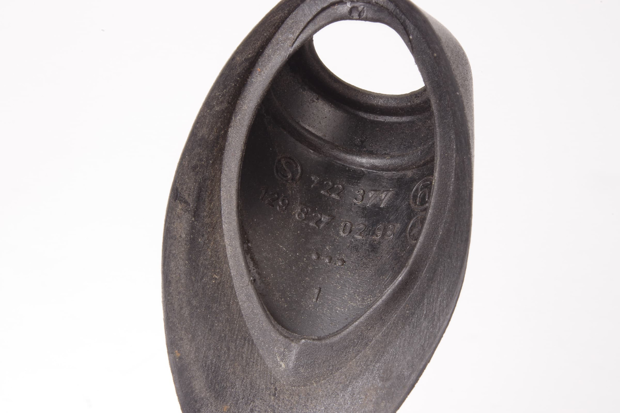 Mercedes 1298270398 Aerial Grommet | R129 SL W140 V140 S