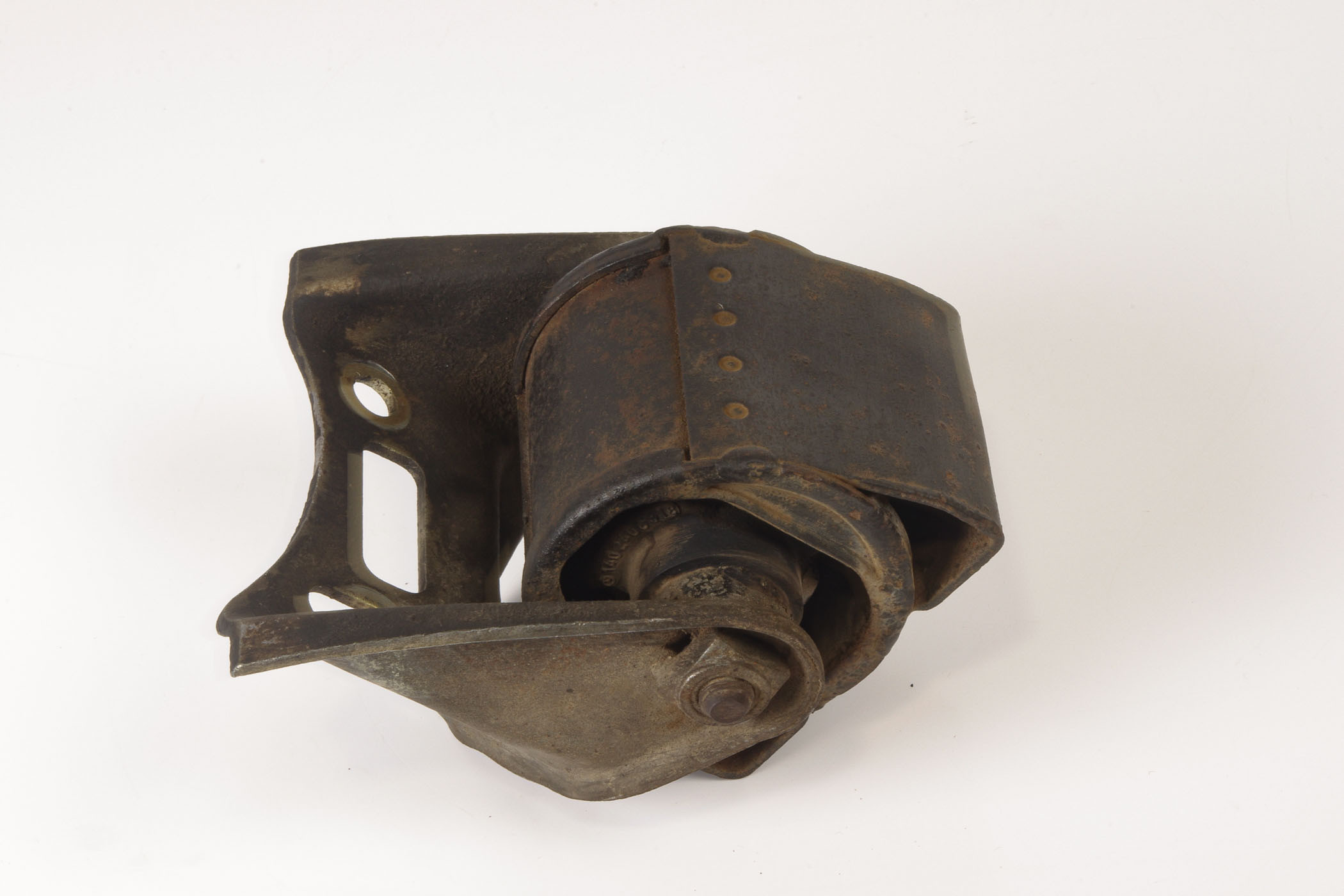 Mercedes 1402400318 Transmission Mount - Rear | W124 E R129 SL