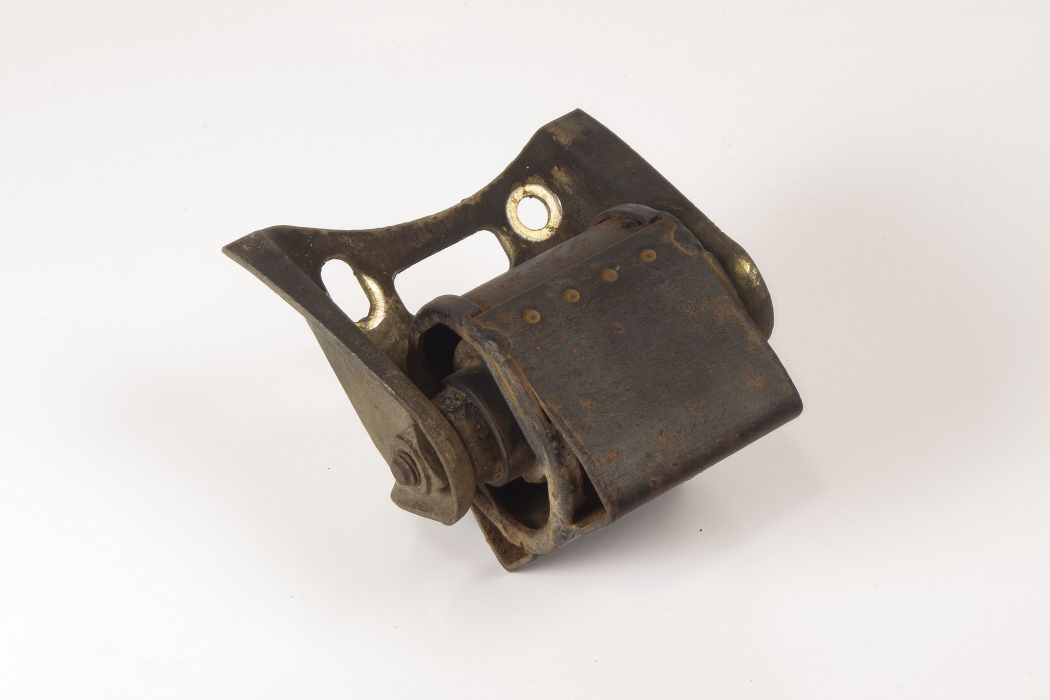 Mercedes 1402400318 Transmission Mount - Rear | W124 E R129 SL