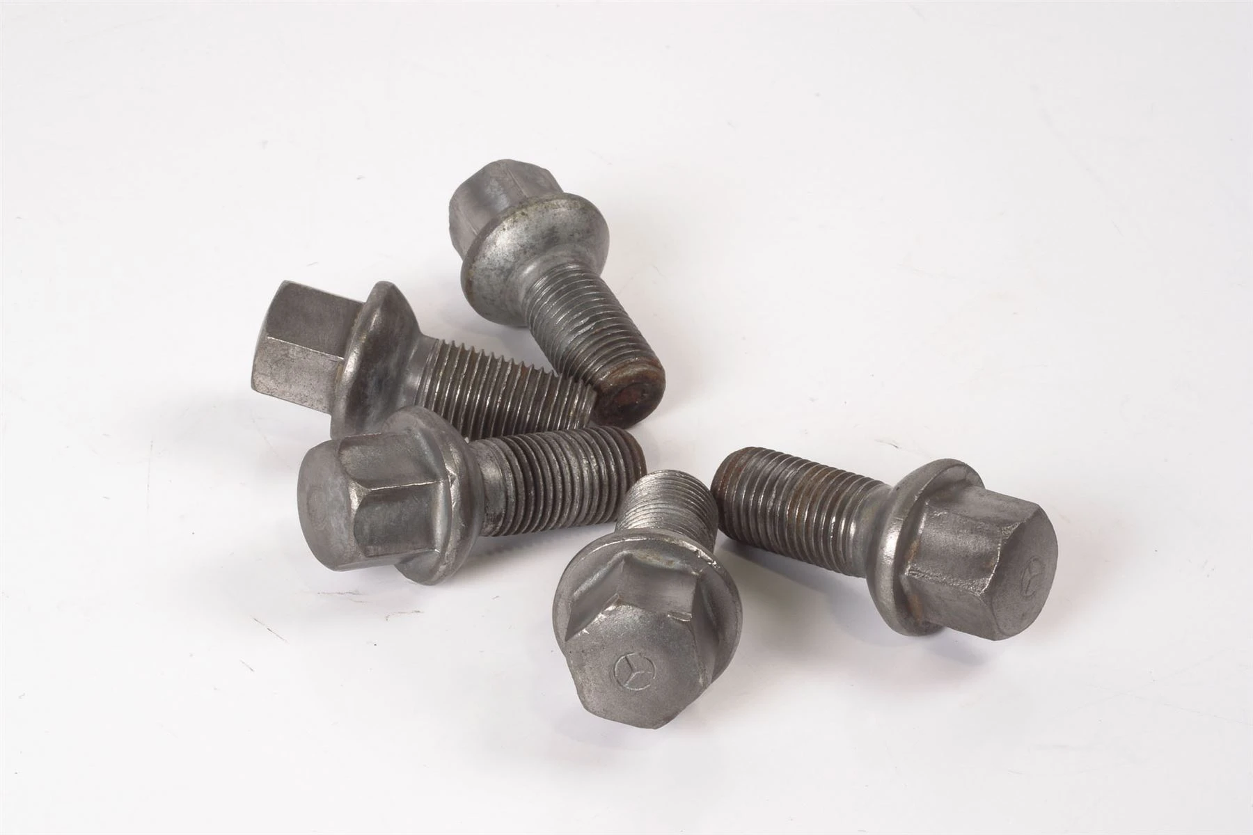 Mercedes 2114010370 Wheel Bolt x5 | W163 M W169 A W211 E C219 CLS W220 S R230...