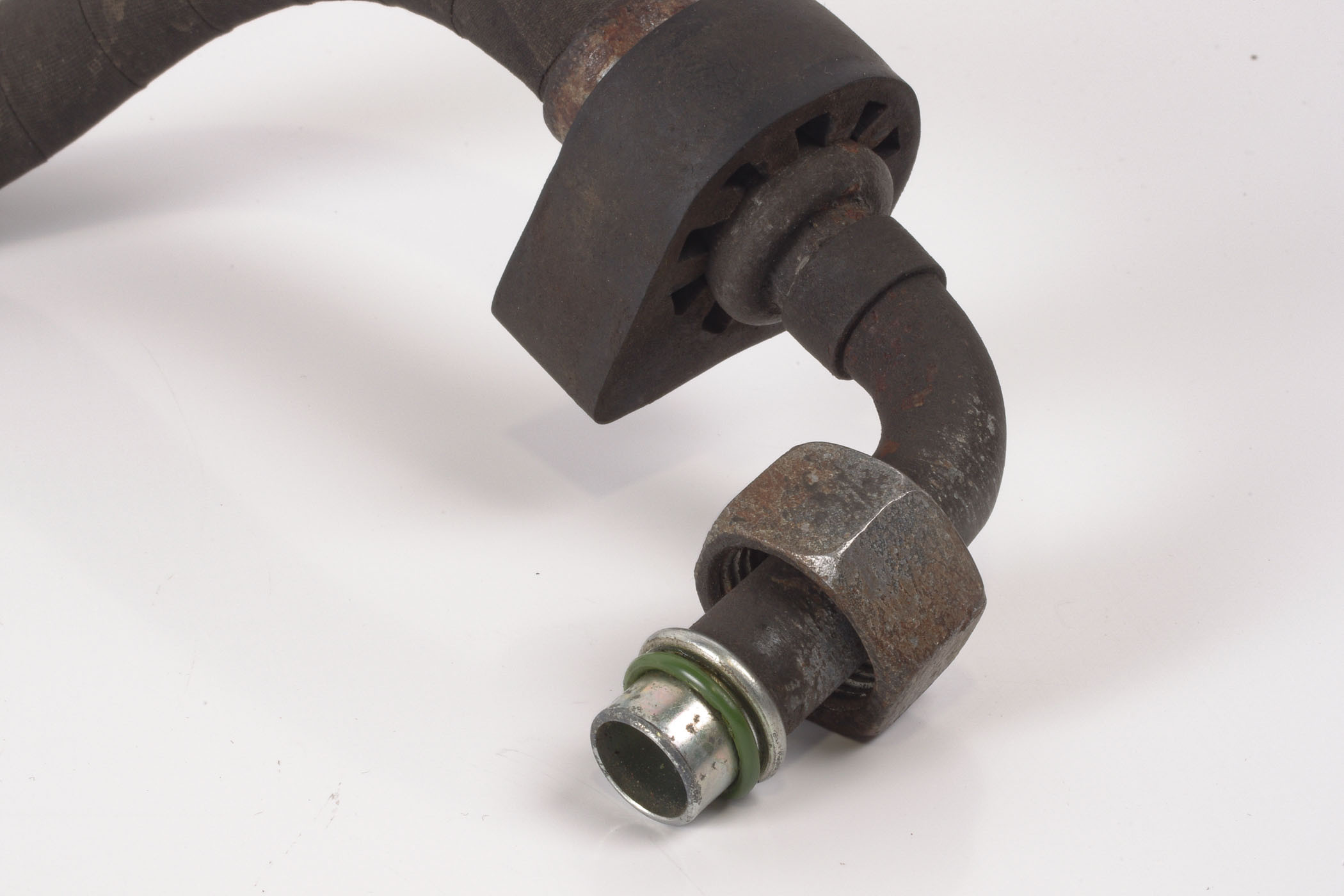 Mercedes 1408301715 A/C Hose | W140 V140 C140 S