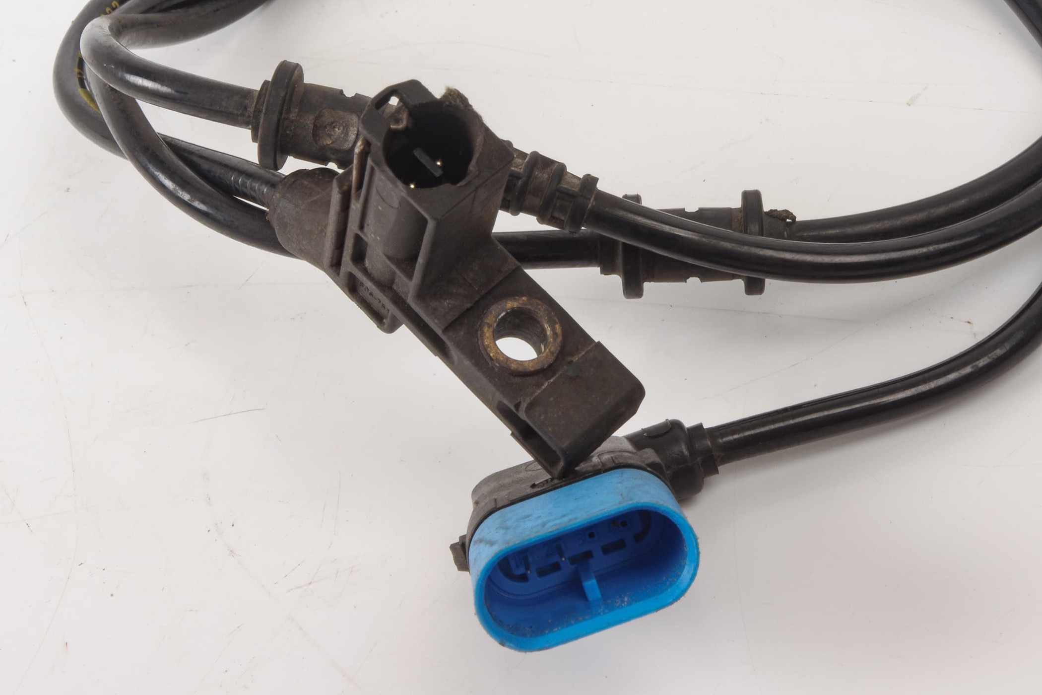 Mercedes 2055408128 AMG Brake Wear Sensor - Front Right | W205 C X253 GLC