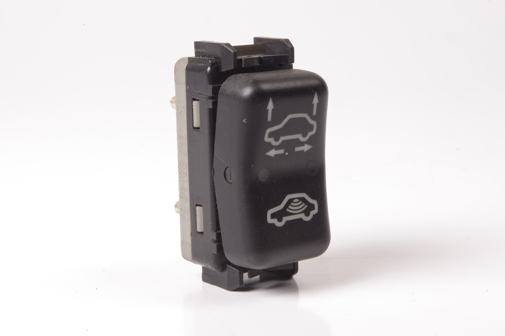 Mercedes 1408214051 Alarm Switch | W140 V140 C140 S