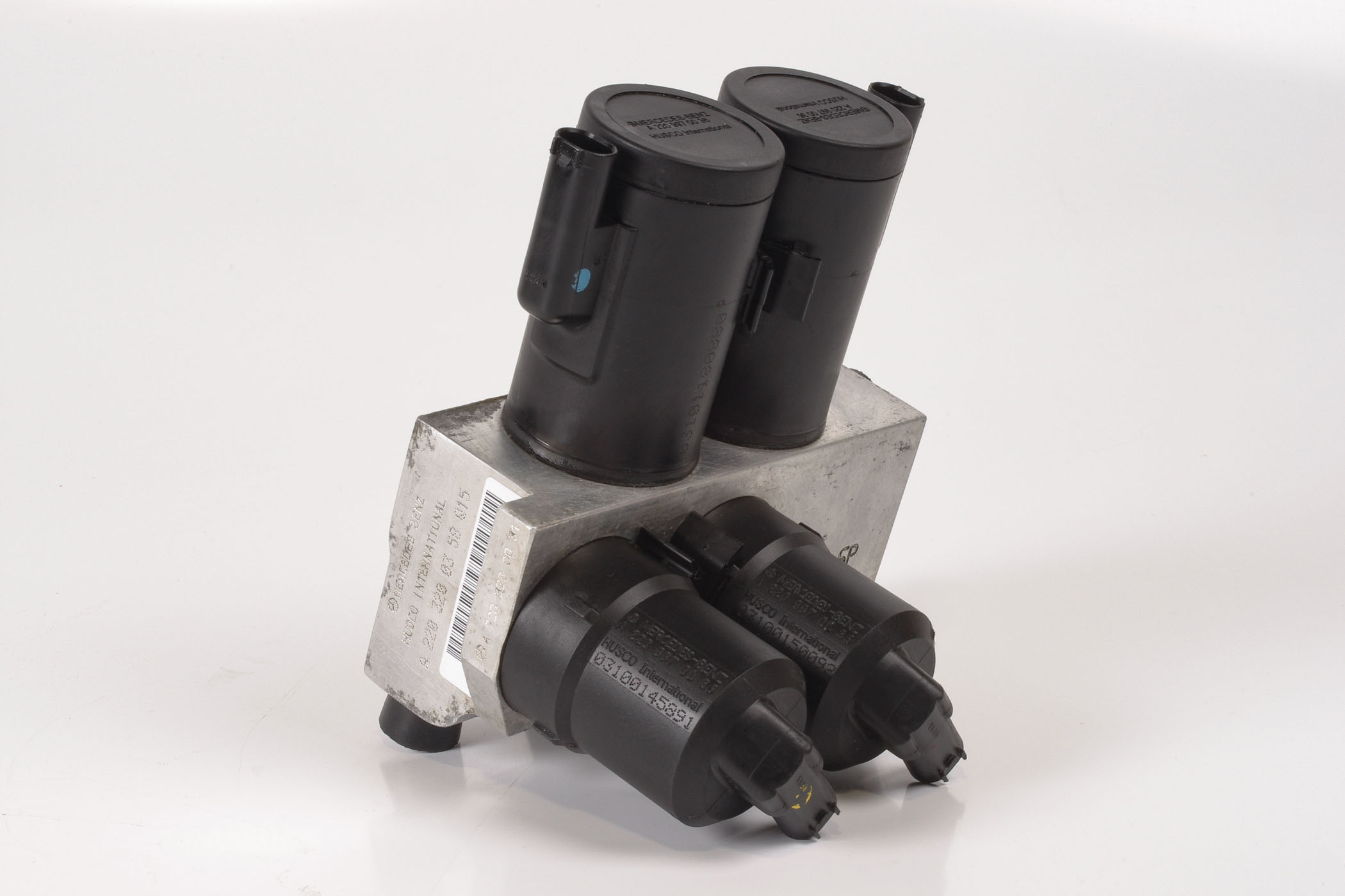 Mercedes 2203200358 ABC Valve Block - Front Left | R129 R230 SL C215 CL W220 S (Archive)