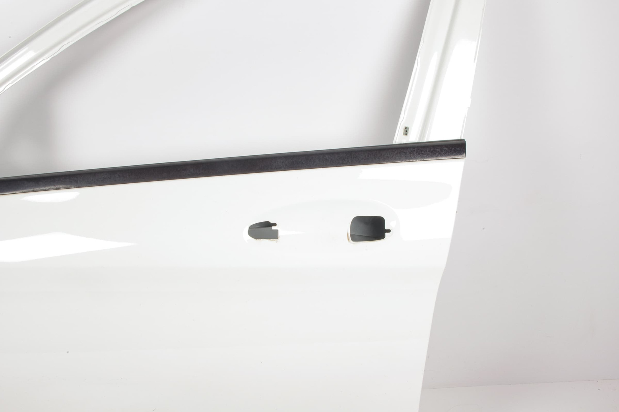 Mercedes 2057200105 Door Shell - Front Left White | W205 S205 C