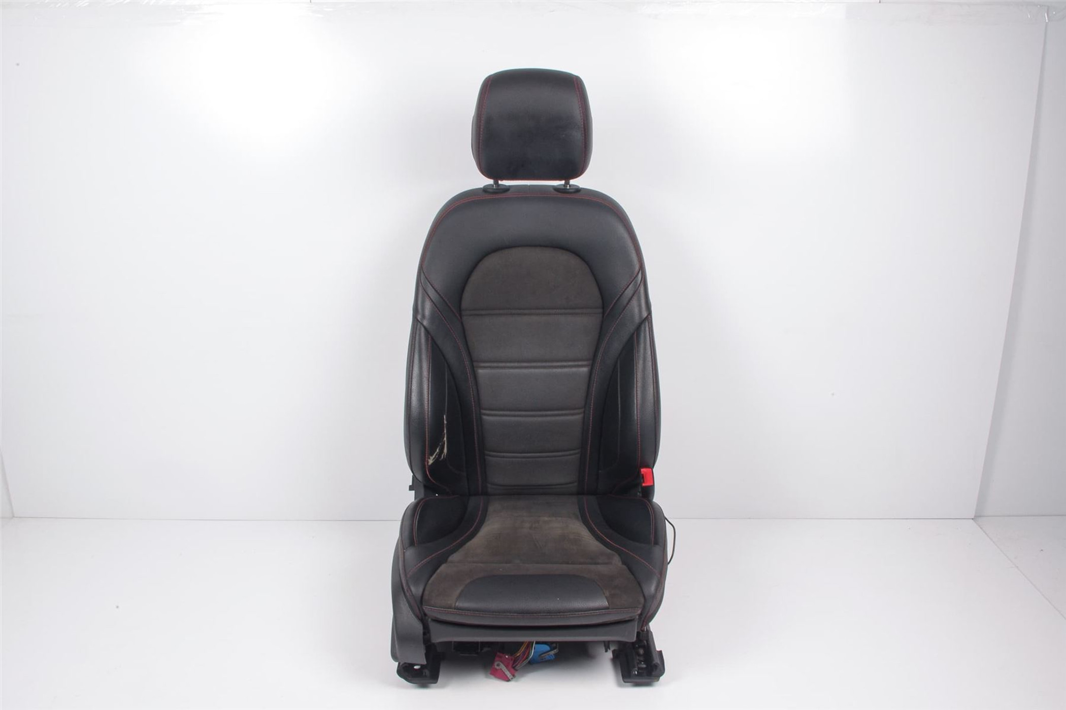 Mercedes 2059109712 AMG Seat - Front Right Black | W205 S205 C X253 GLC