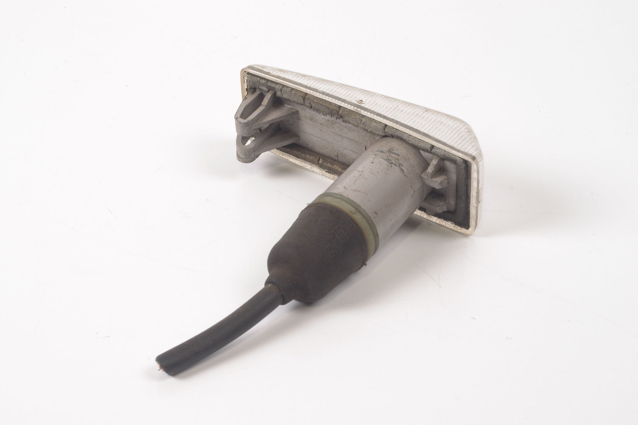 Mercedes 2028201621 Indicator Lens | R129 SL W140 V140 C140 S W202 S202 C