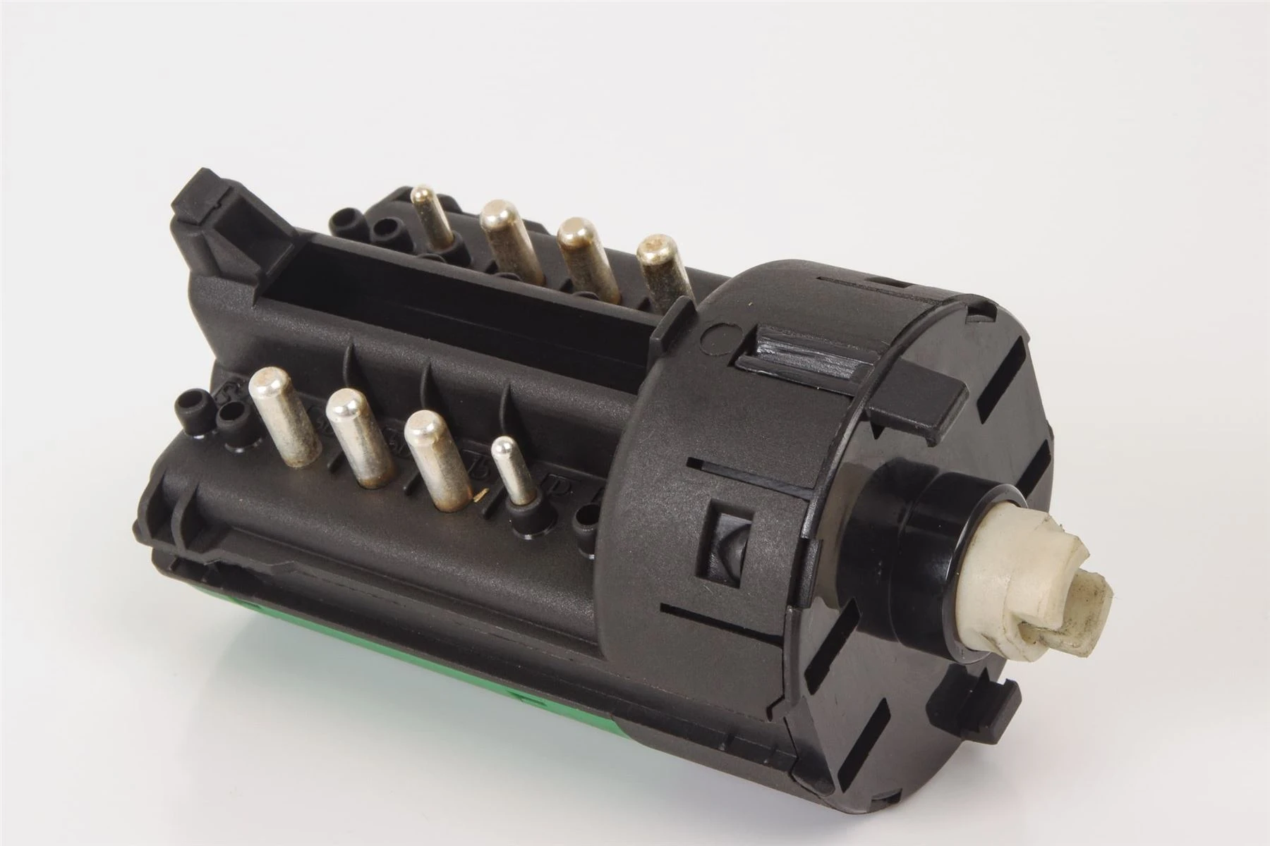 Mercedes 2105450604 Ignition Switch | R171 SLK W210 W211 E C215 CL W220 S W251 R