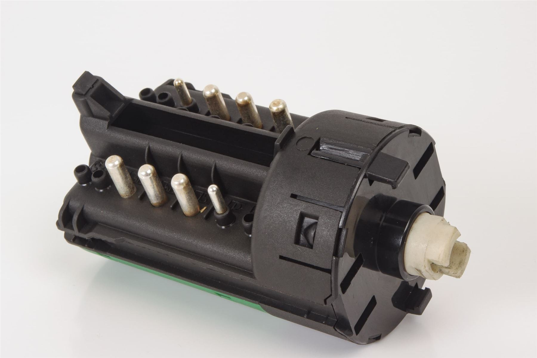 Mercedes 2105450604 Ignition Switch | R171 SLK W210 W211 E C215 CL W220 S W251 R
