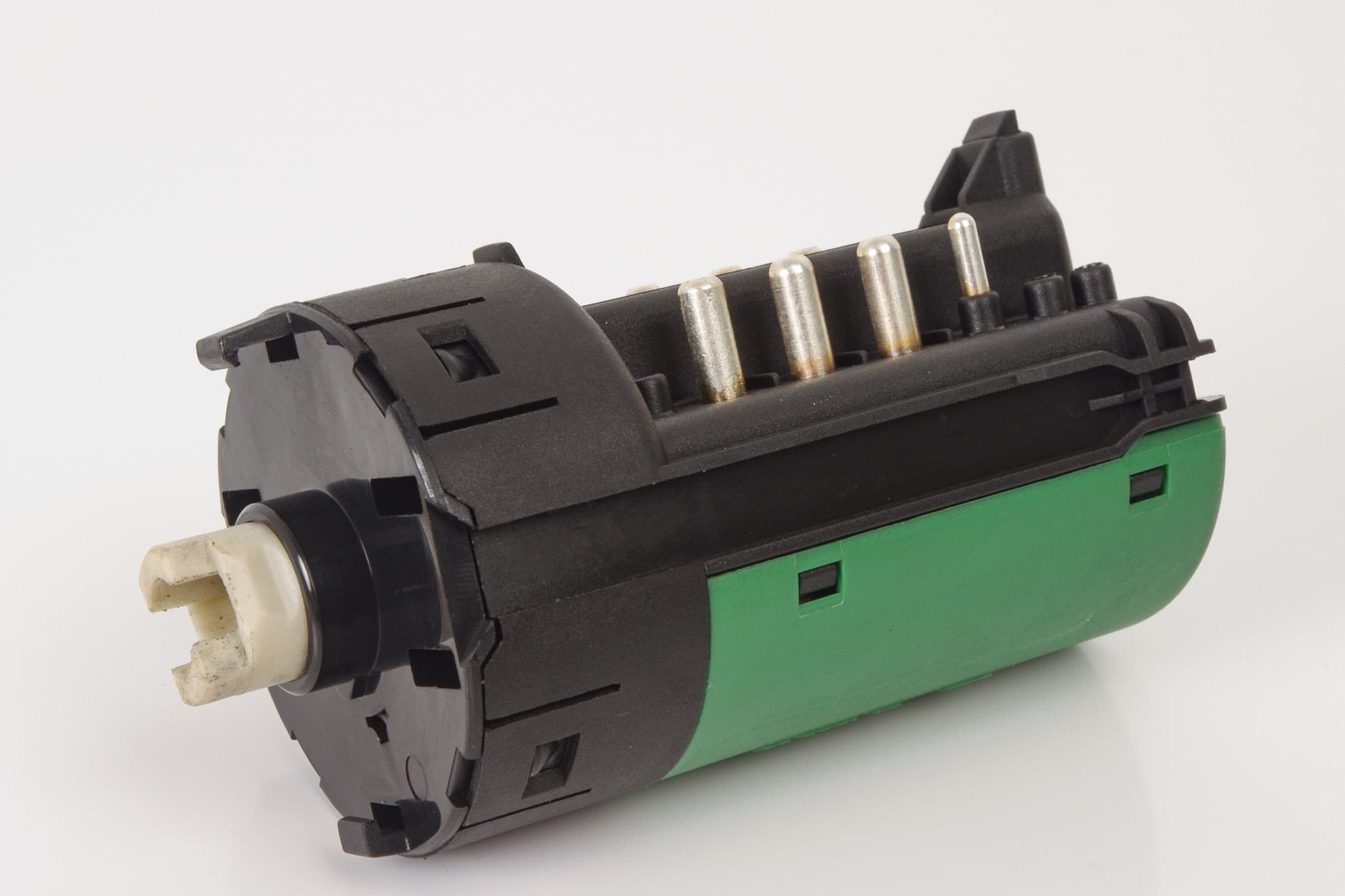 Mercedes 2105450604 Ignition Switch | R171 SLK W210 W211 E C215 CL W220 S W251 R